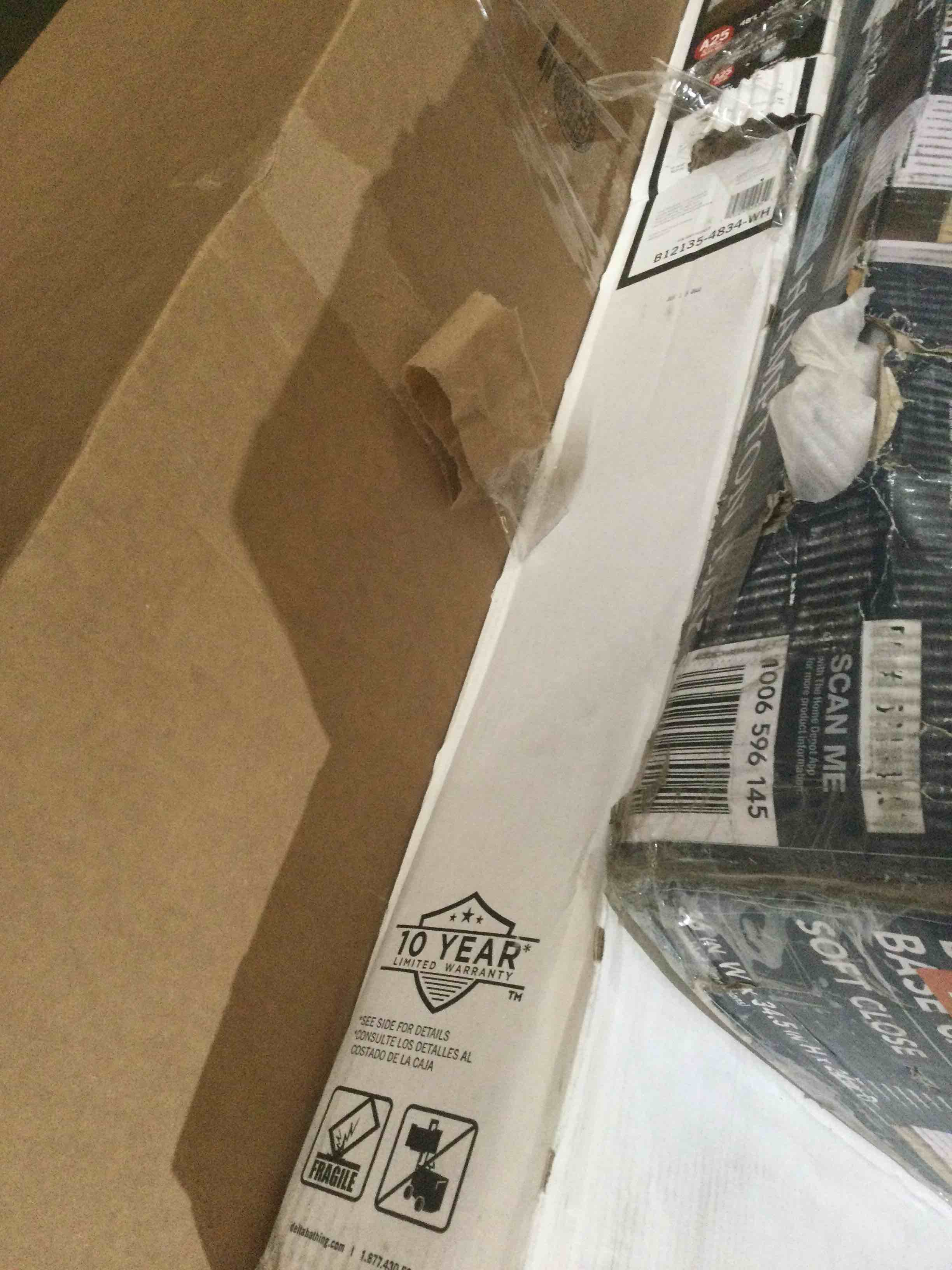 https://s3.amazonaws.com/lotting-images-prod/bidfta/RED4145670_1698074136012.jpeg