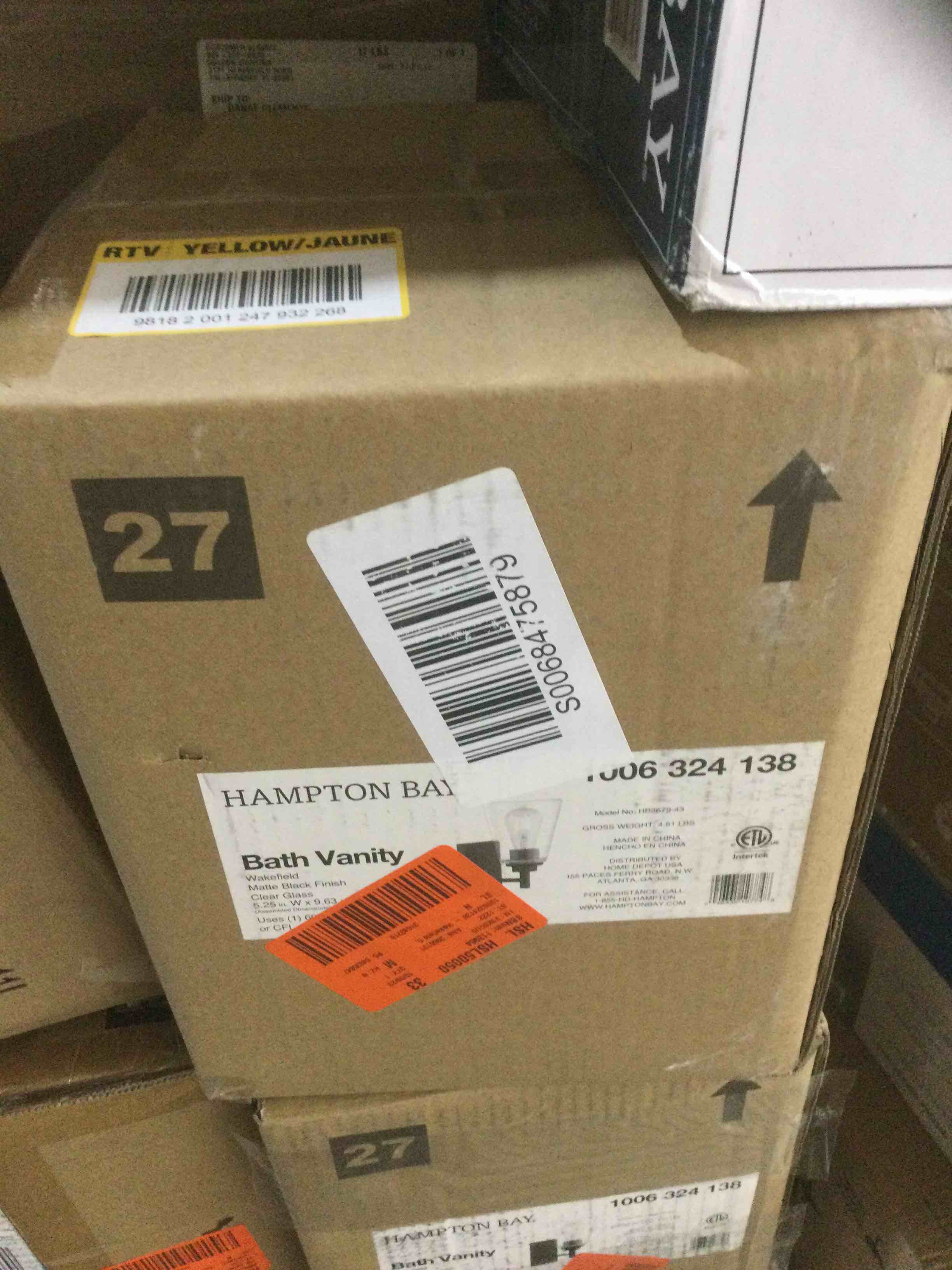 https://s3.amazonaws.com/lotting-images-prod/bidfta/RED4145780_1698158872971.jpeg