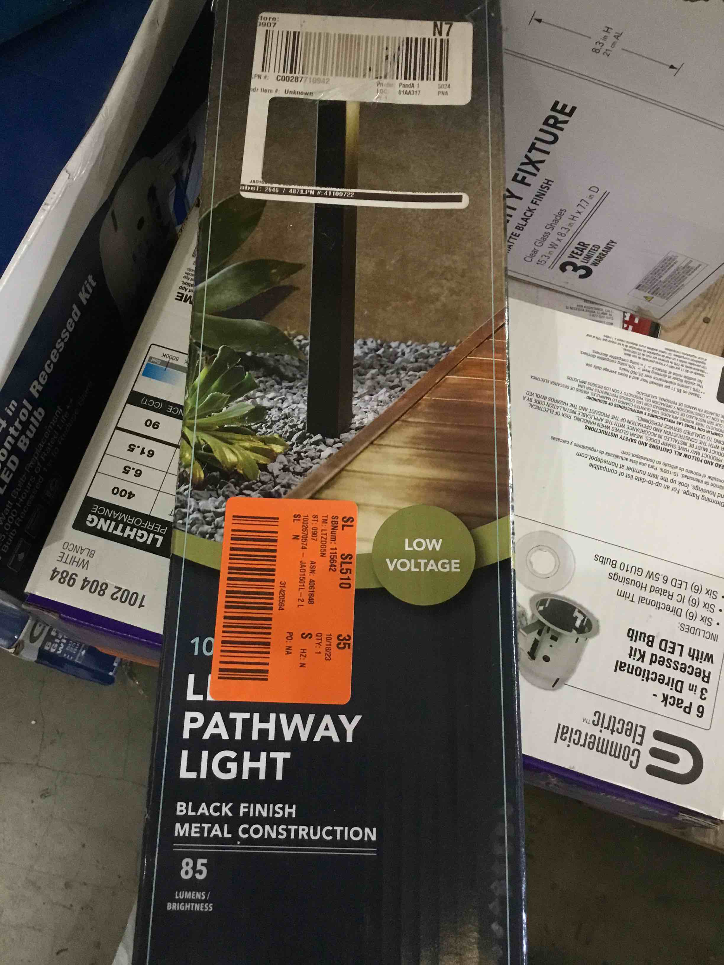 https://s3.amazonaws.com/lotting-images-prod/bidfta/RED4147733_1699300827508.jpeg