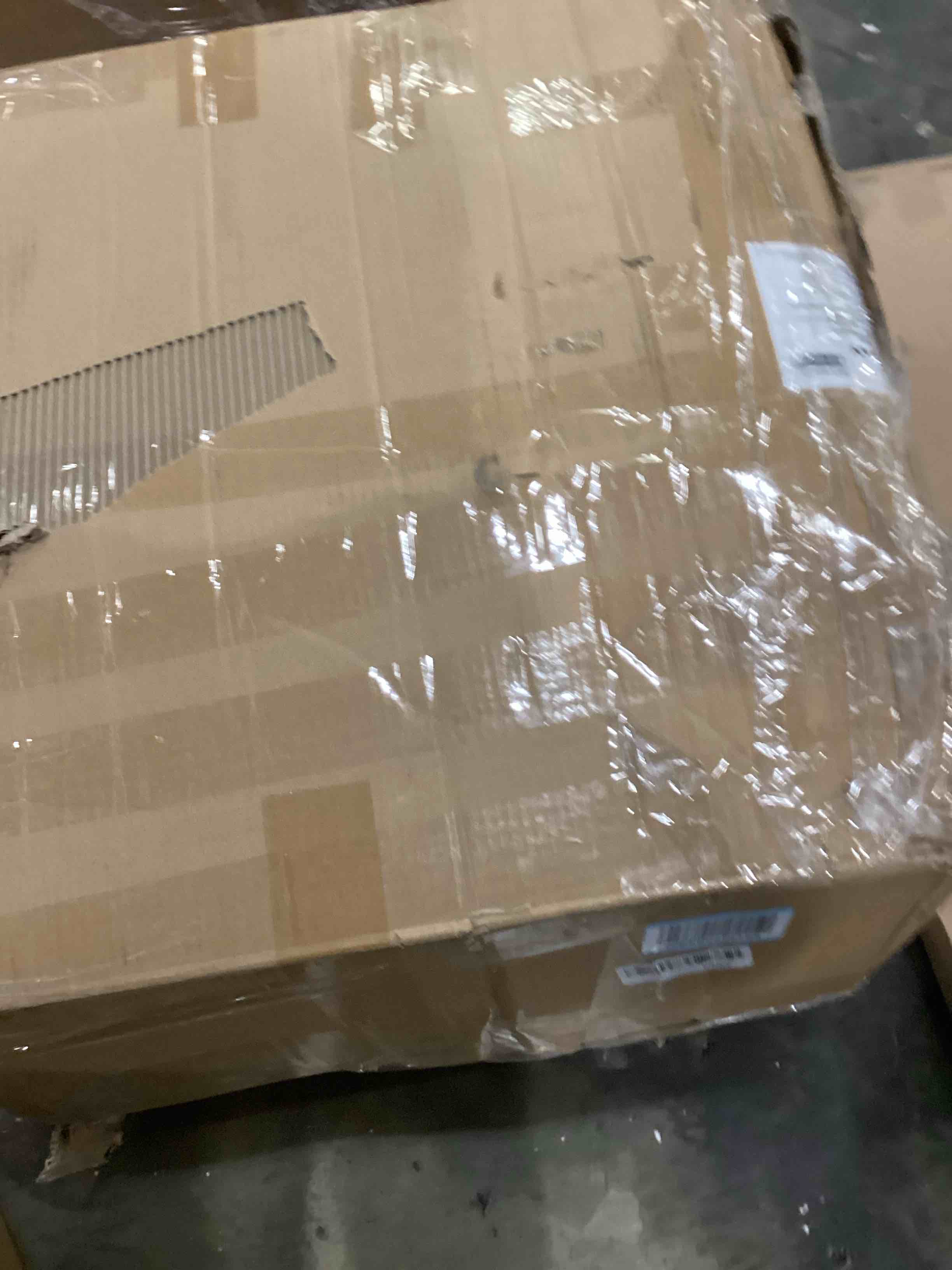 https://s3.amazonaws.com/lotting-images-prod/bidfta/RED4160108_1705594366985.jpeg