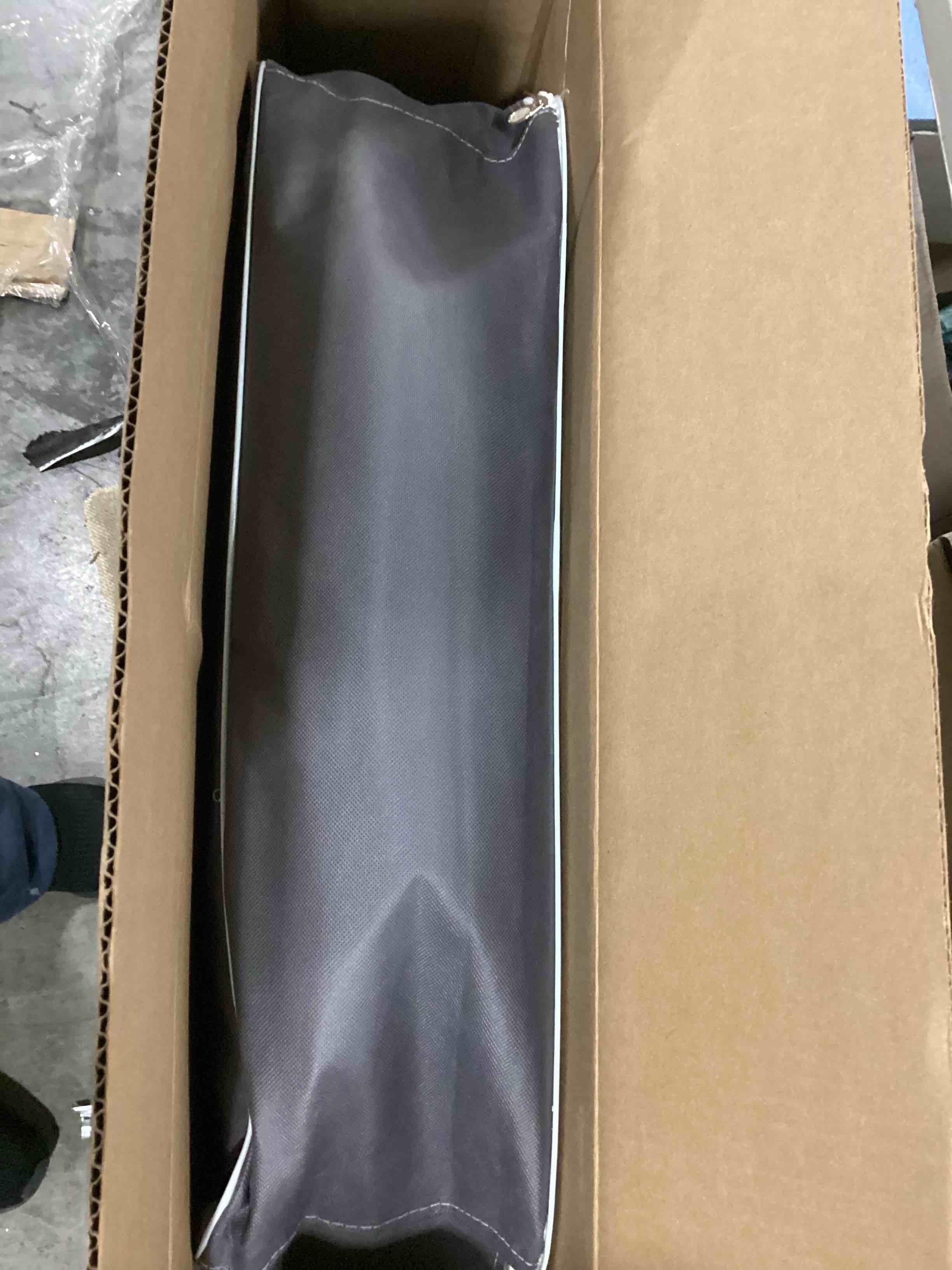 https://s3.amazonaws.com/lotting-images-prod/bidfta/RED4160195_1705938901753.jpeg