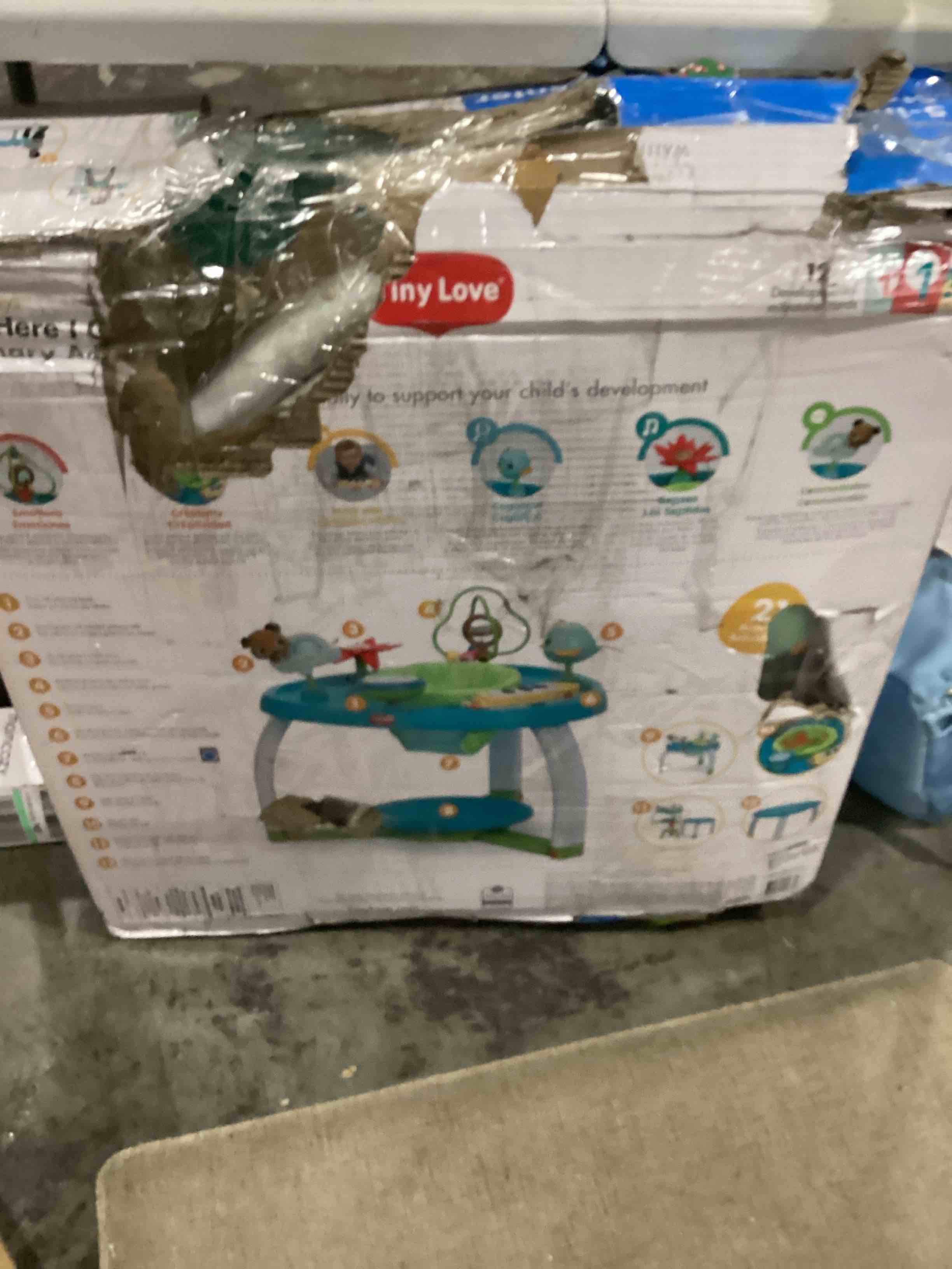 https://s3.amazonaws.com/lotting-images-prod/bidfta/RED4160285_1706017797363.jpeg