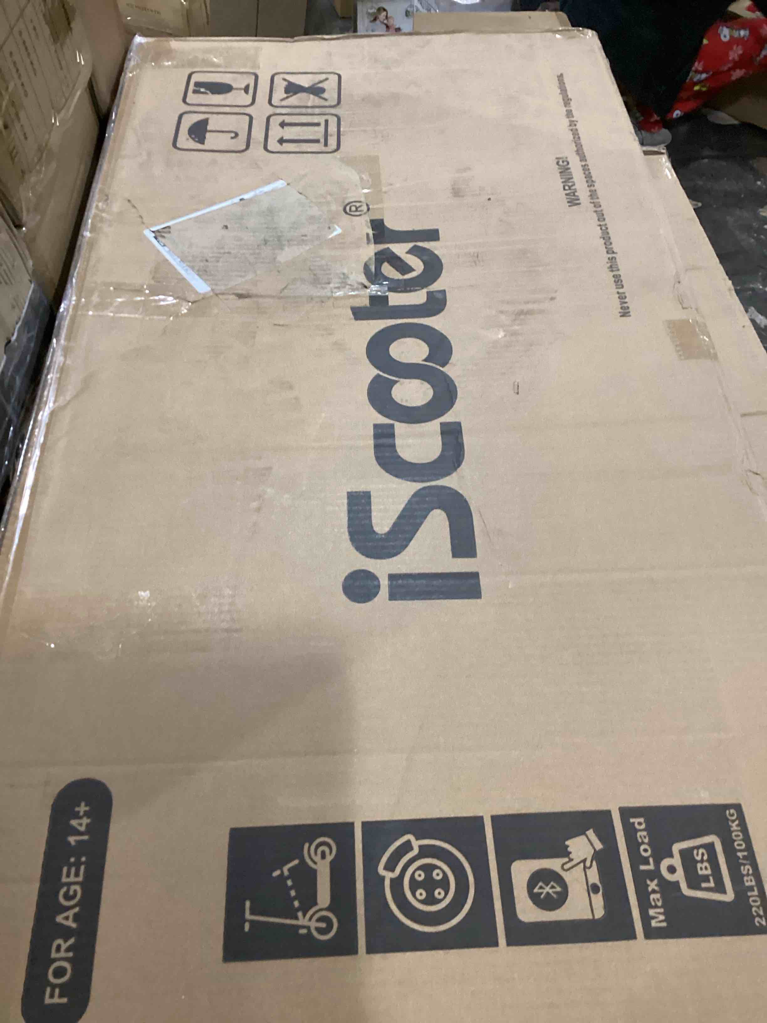 https://s3.amazonaws.com/lotting-images-prod/bidfta/RED4161061_1706887610847.jpeg