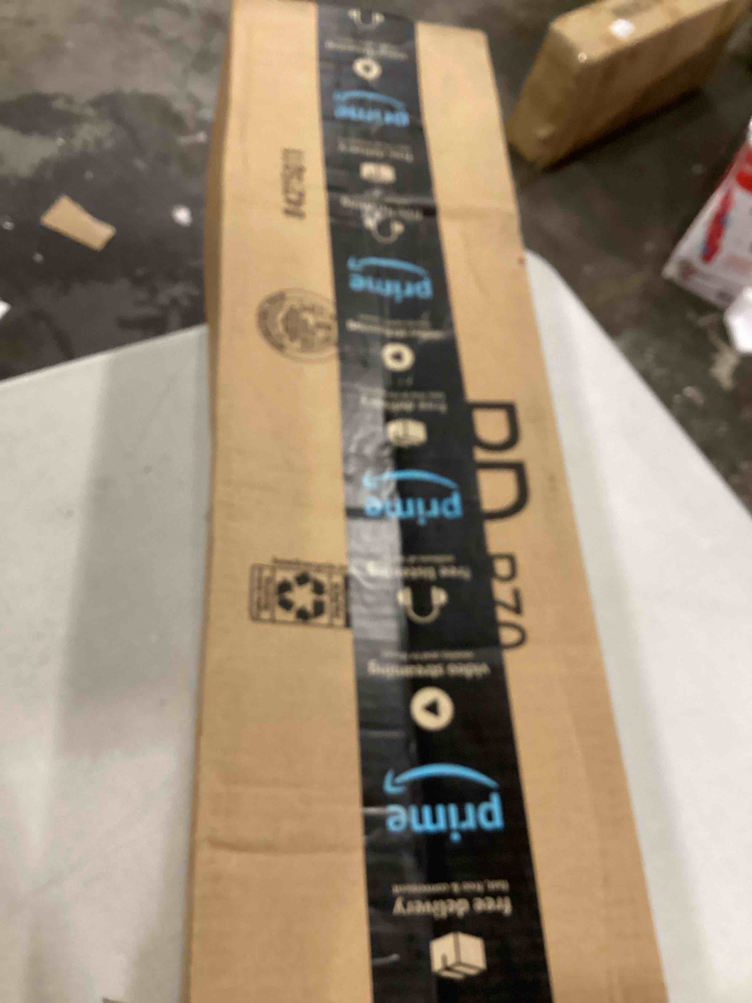 https://s3.amazonaws.com/lotting-images-prod/bidfta/RED4161109_1706903383714.jpeg