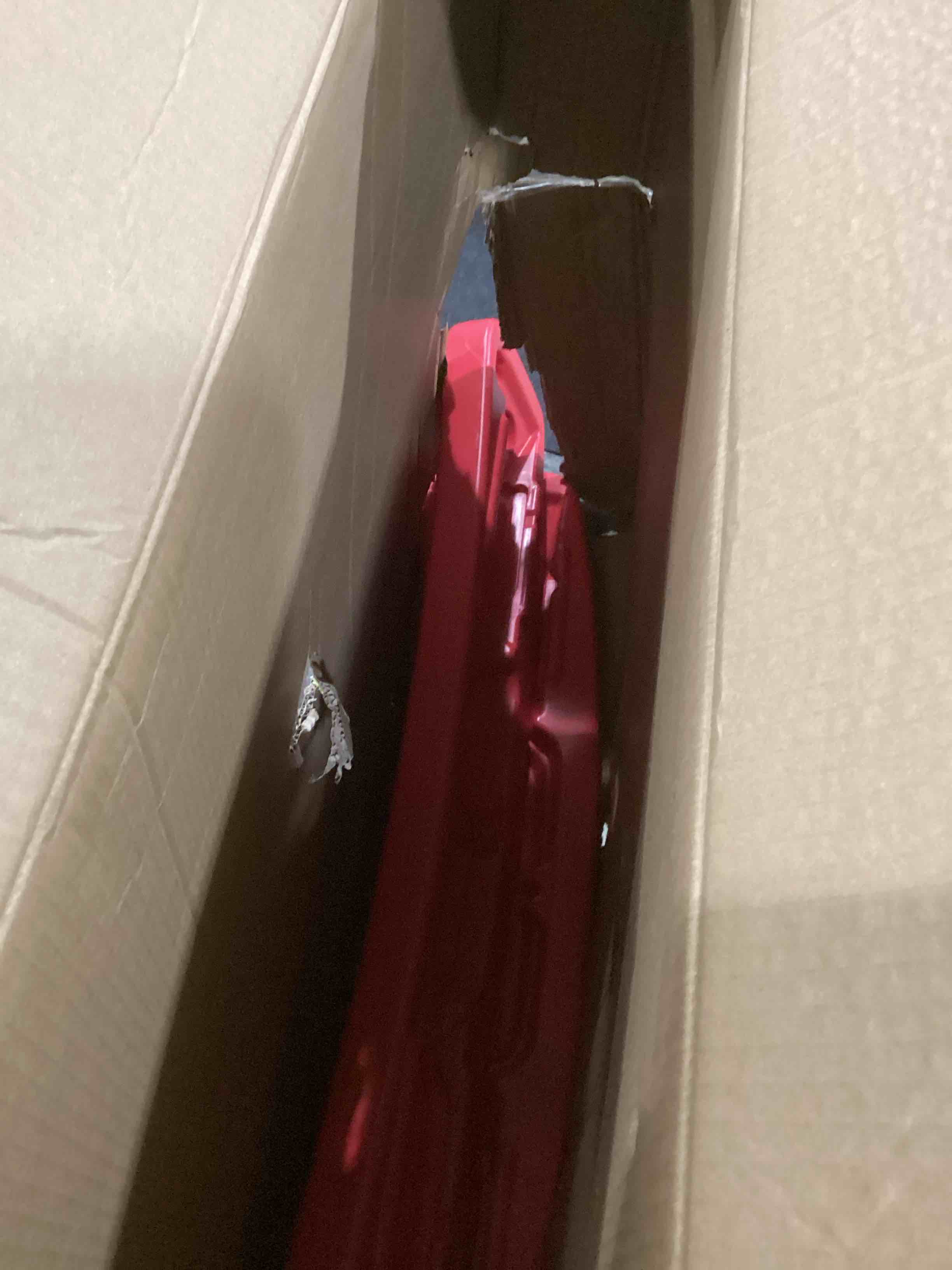 https://s3.amazonaws.com/lotting-images-prod/bidfta/RED4161682_1705429464659.jpeg