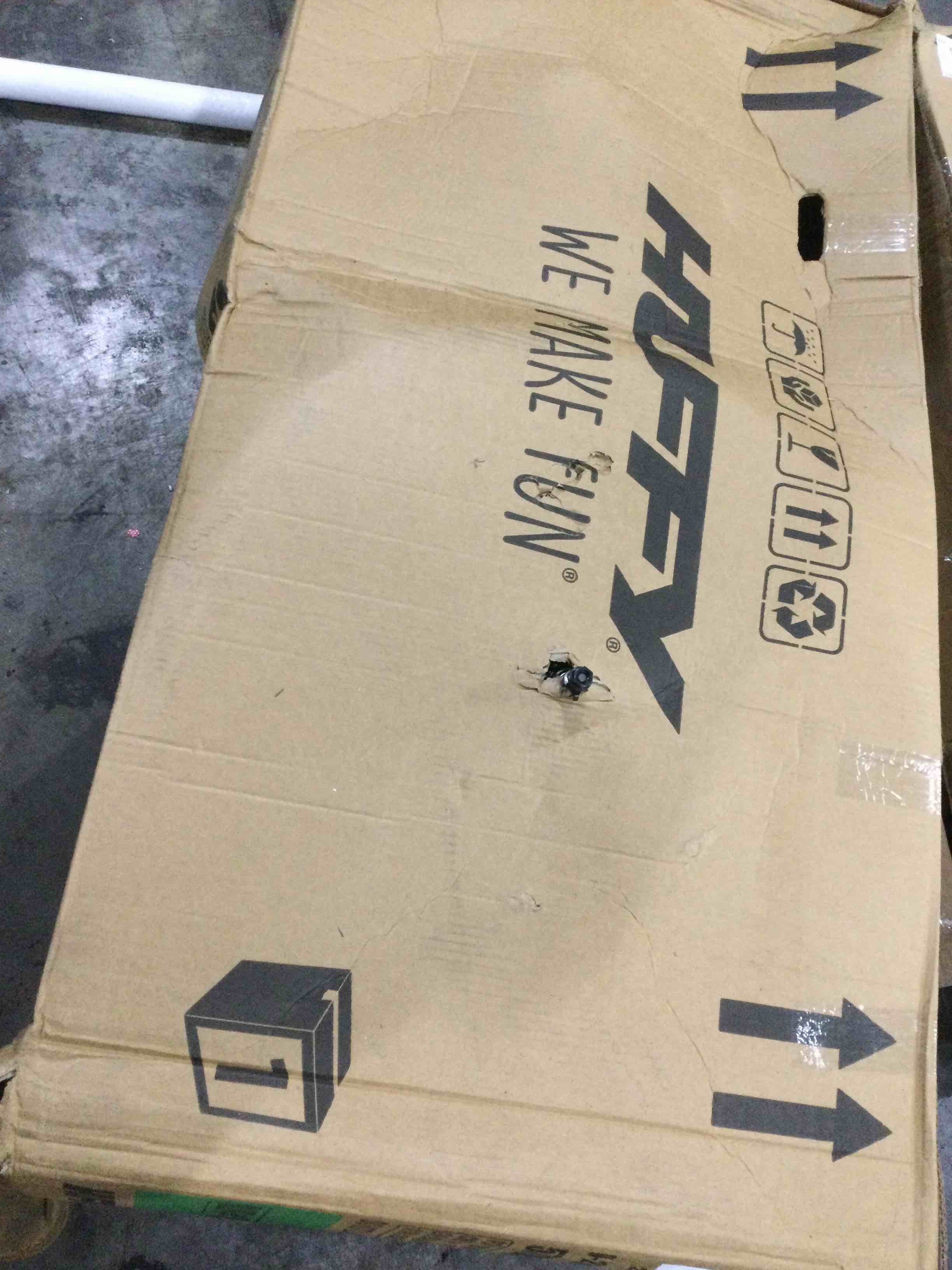https://s3.amazonaws.com/lotting-images-prod/bidfta/RED4161831_1705601962325.jpeg