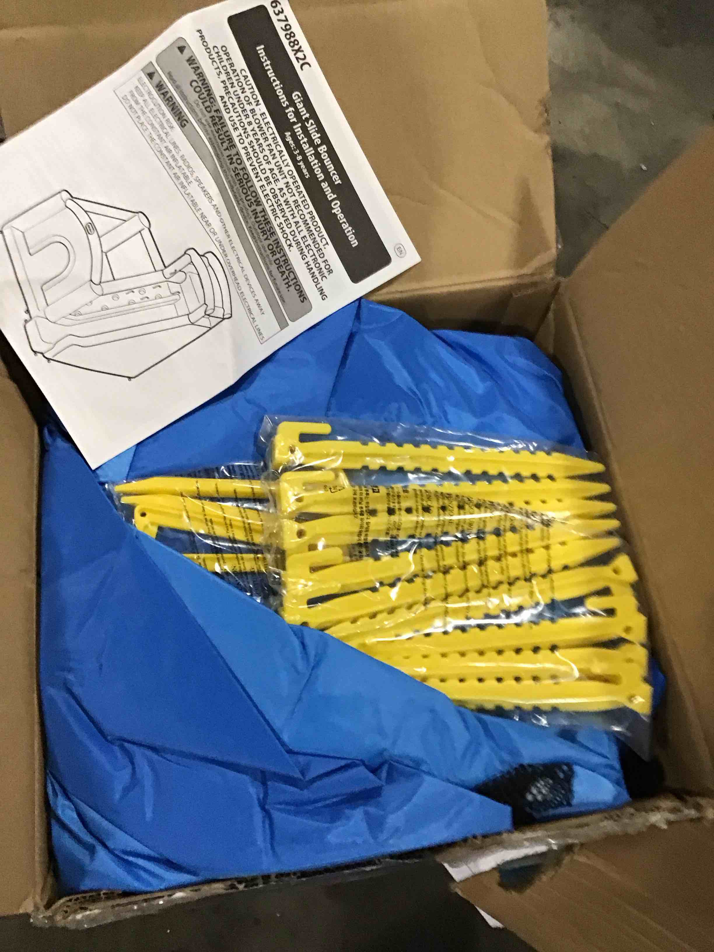 https://s3.amazonaws.com/lotting-images-prod/bidfta/RED4161910_1705690552738.jpeg