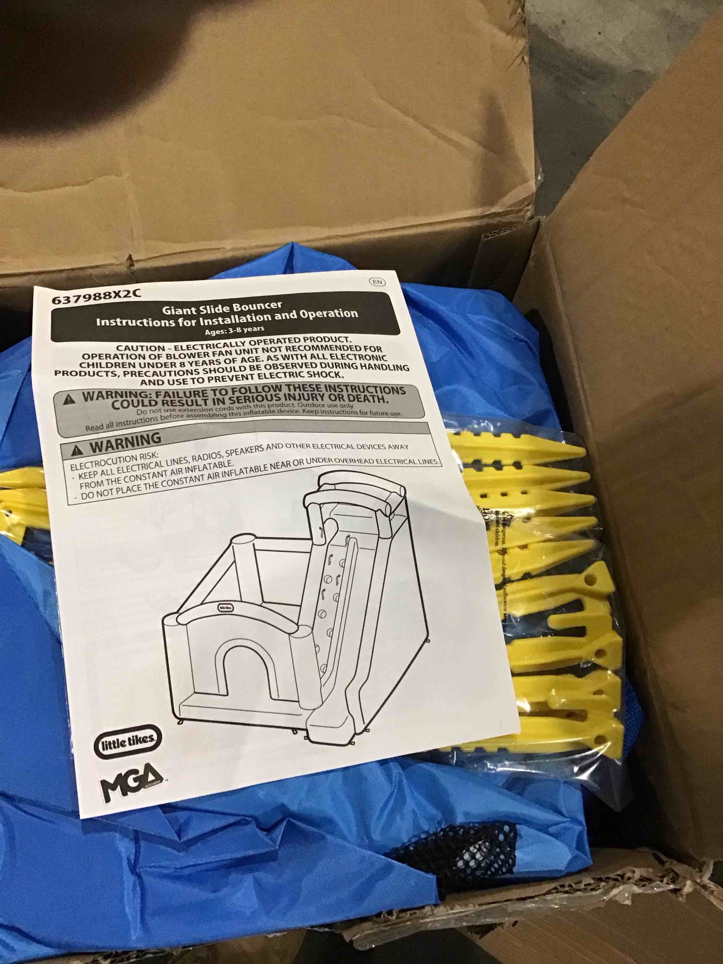 https://s3.amazonaws.com/lotting-images-prod/bidfta/RED4161910_1705690558556.jpeg