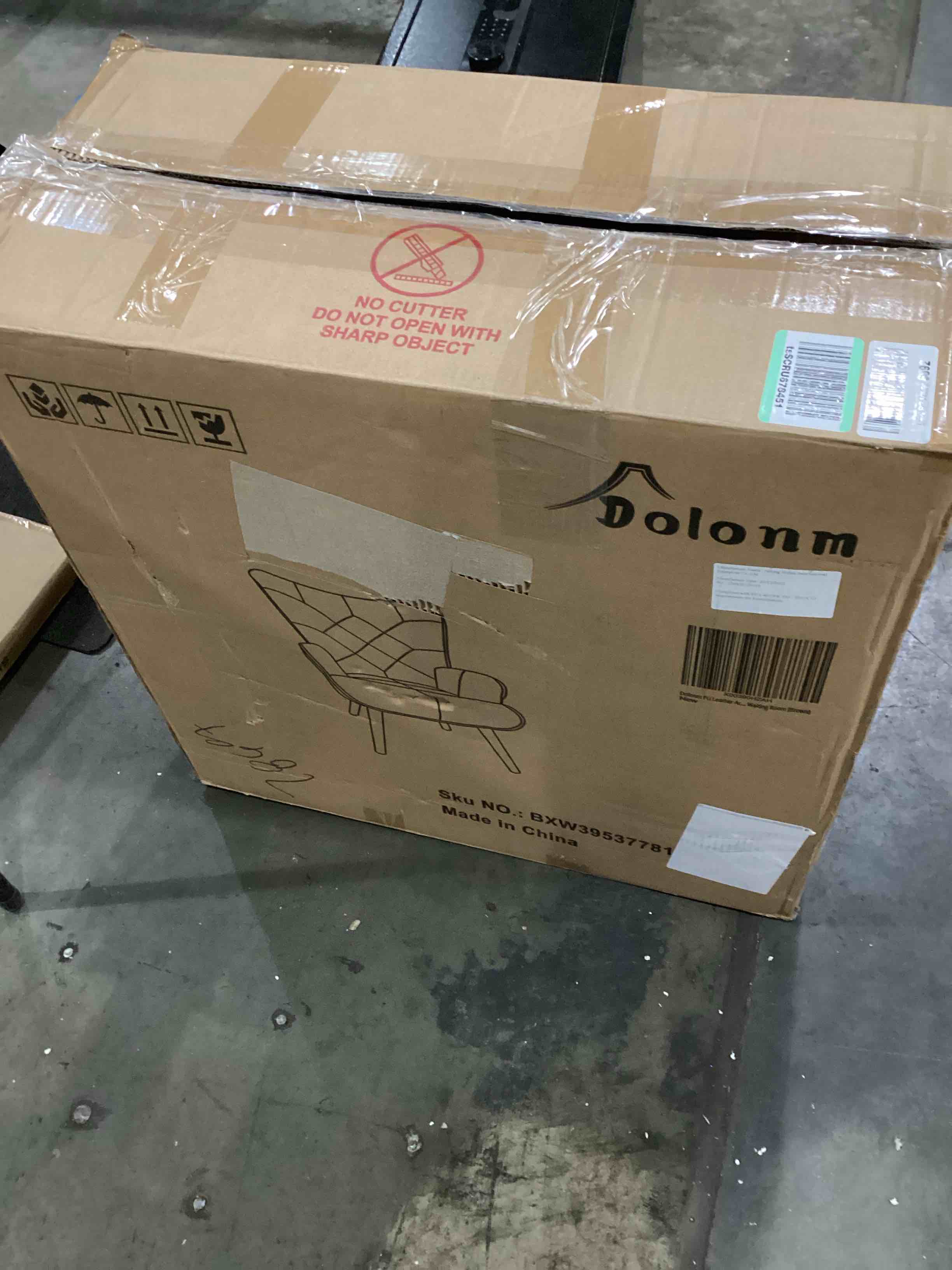 https://s3.amazonaws.com/lotting-images-prod/bidfta/RED4162028_1706012526489.jpeg