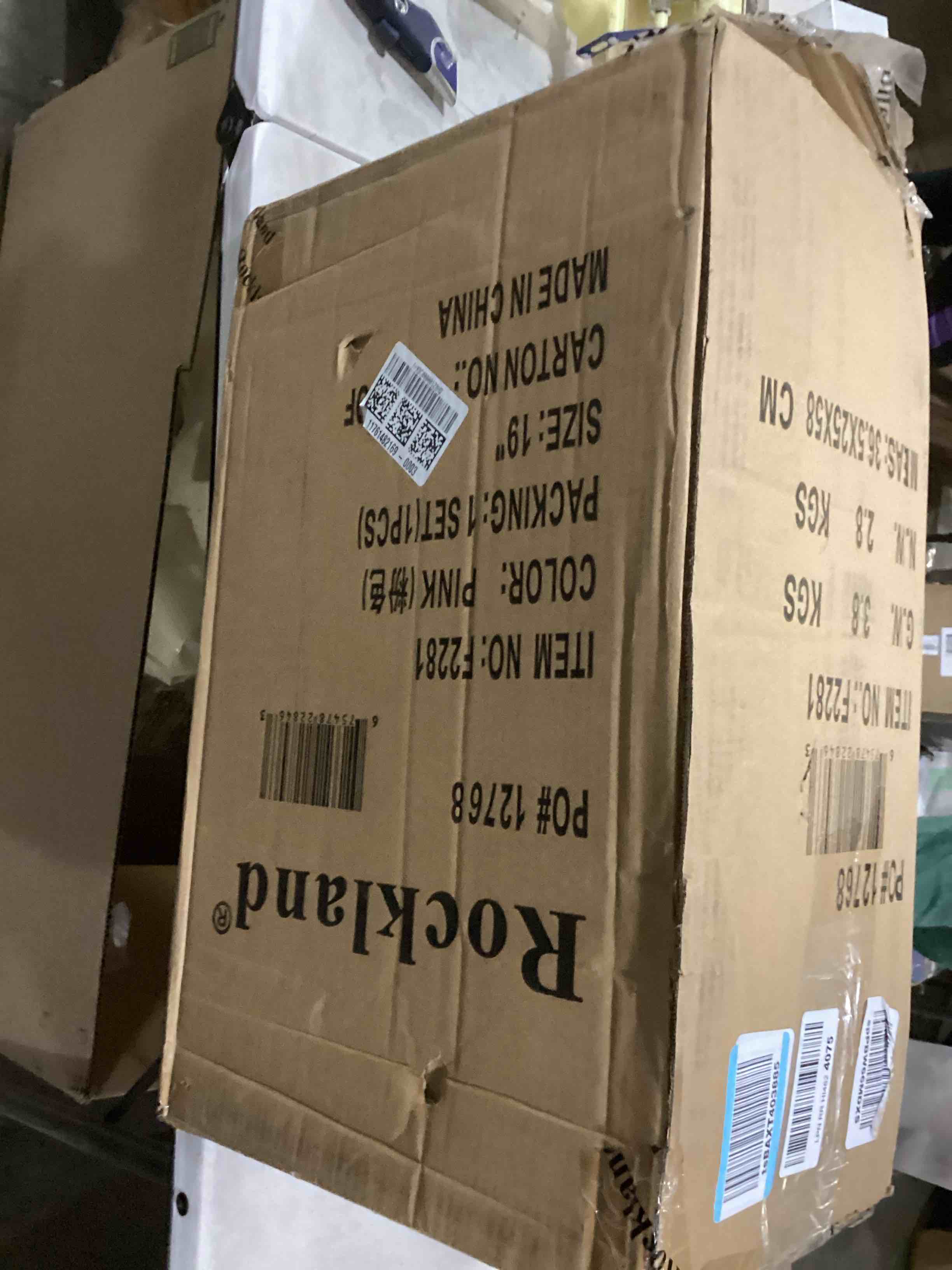 https://s3.amazonaws.com/lotting-images-prod/bidfta/RED4164028_1706618792759.jpeg
