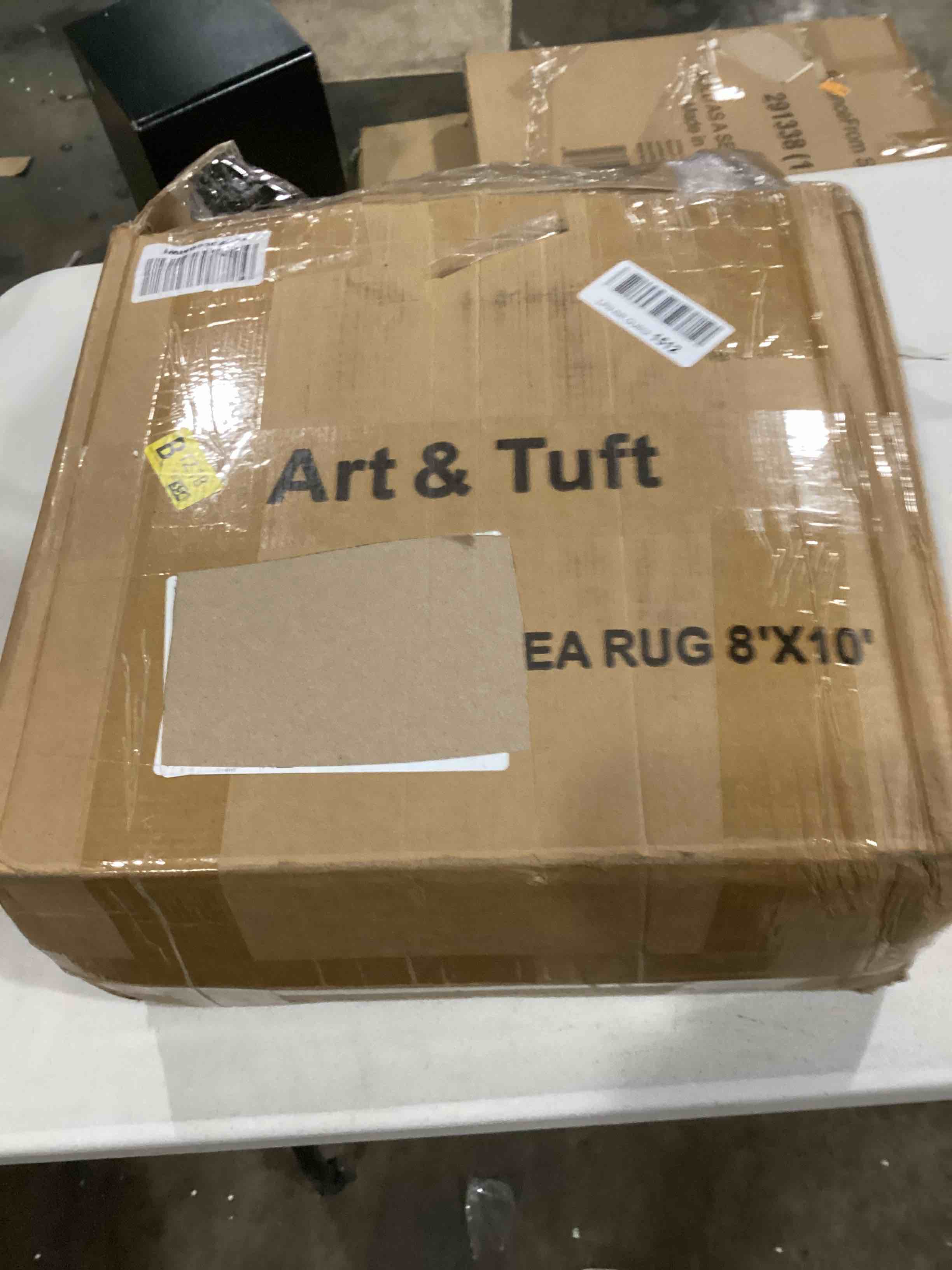 https://s3.amazonaws.com/lotting-images-prod/bidfta/RED4165327_1706283535380.jpeg