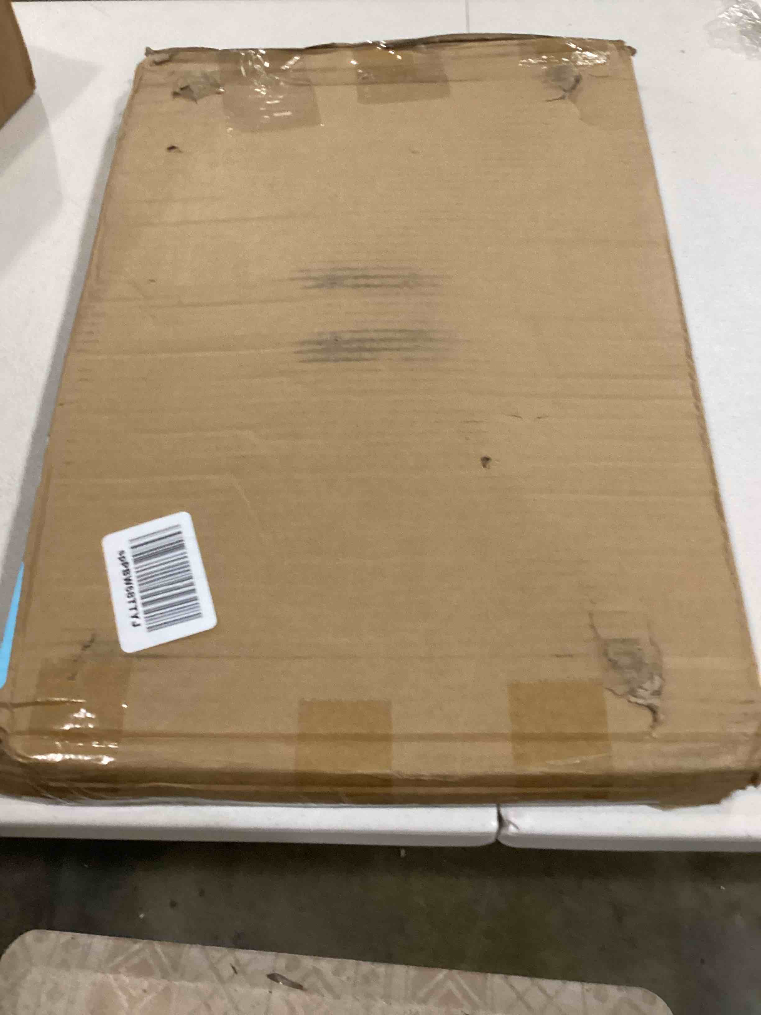 https://s3.amazonaws.com/lotting-images-prod/bidfta/RED4165840_1707161915598.jpeg