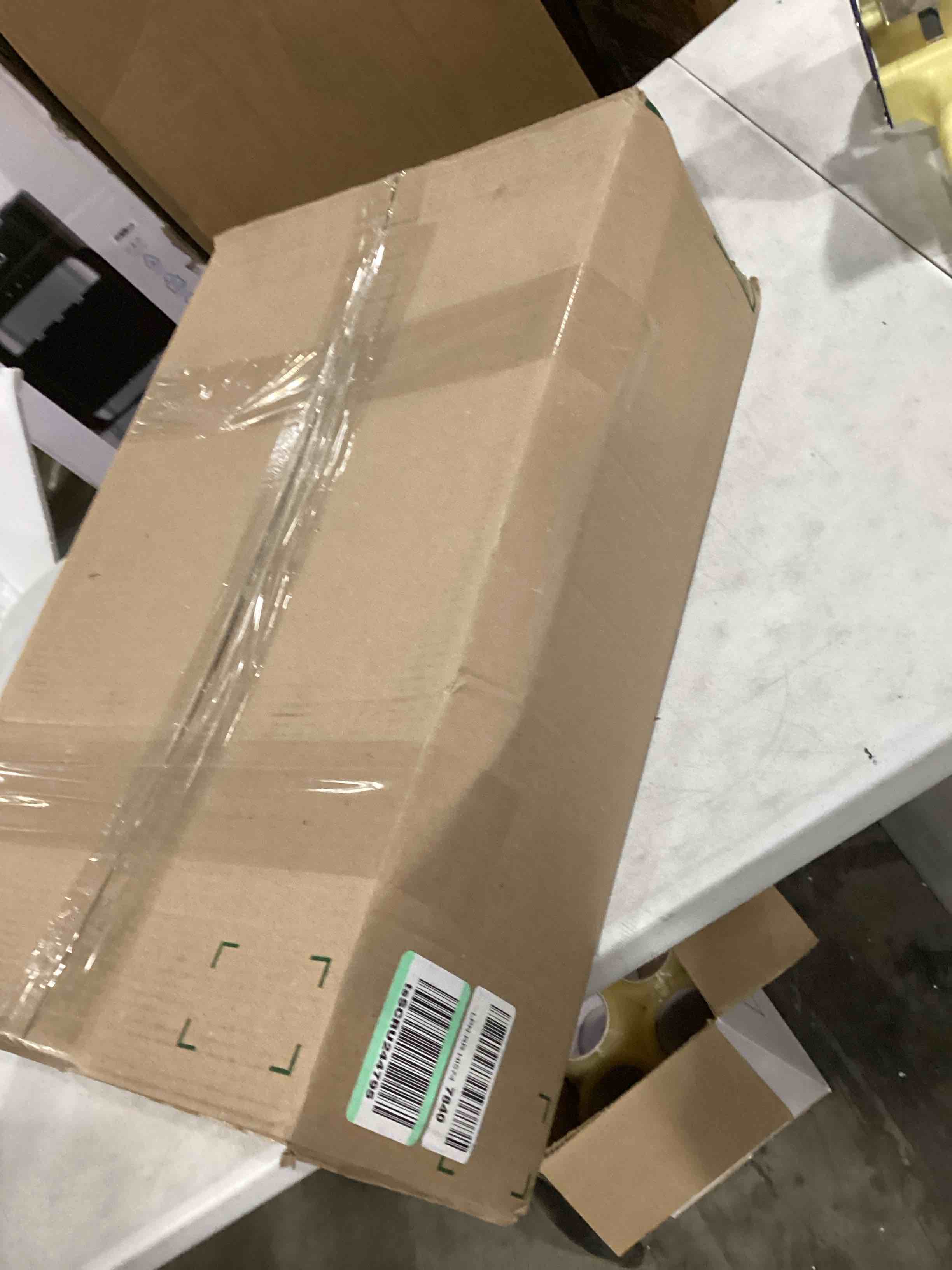 https://s3.amazonaws.com/lotting-images-prod/bidfta/RED4166963_1706208125356.jpeg