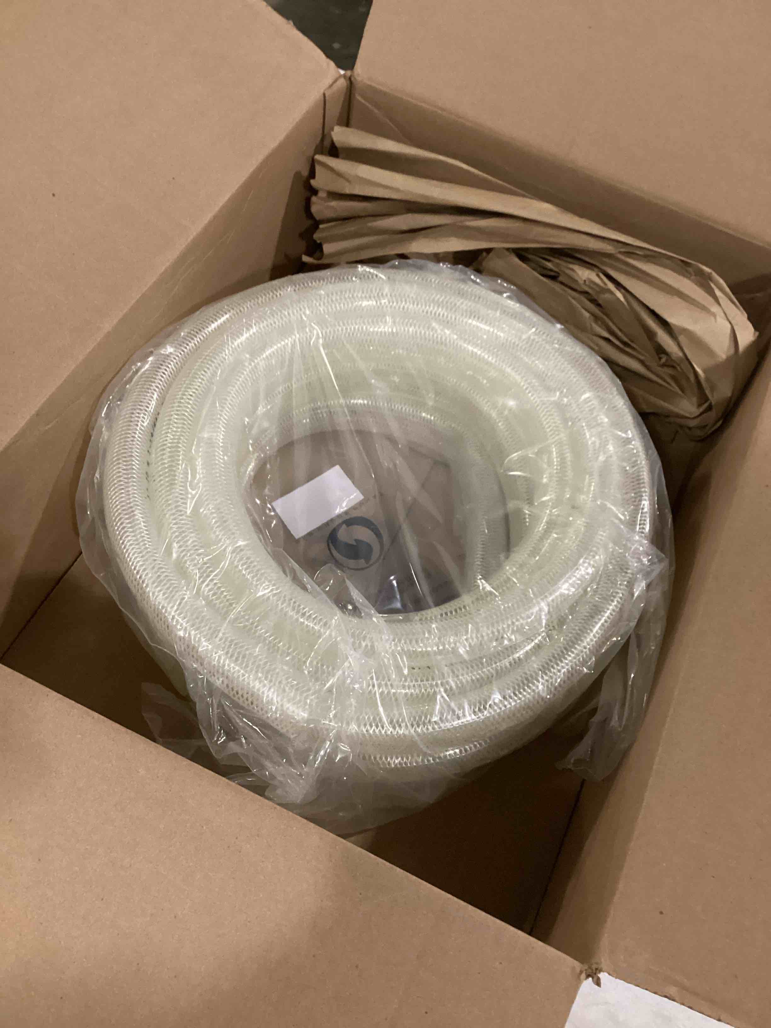 https://s3.amazonaws.com/lotting-images-prod/bidfta/RED4167267_1706617448833.jpeg