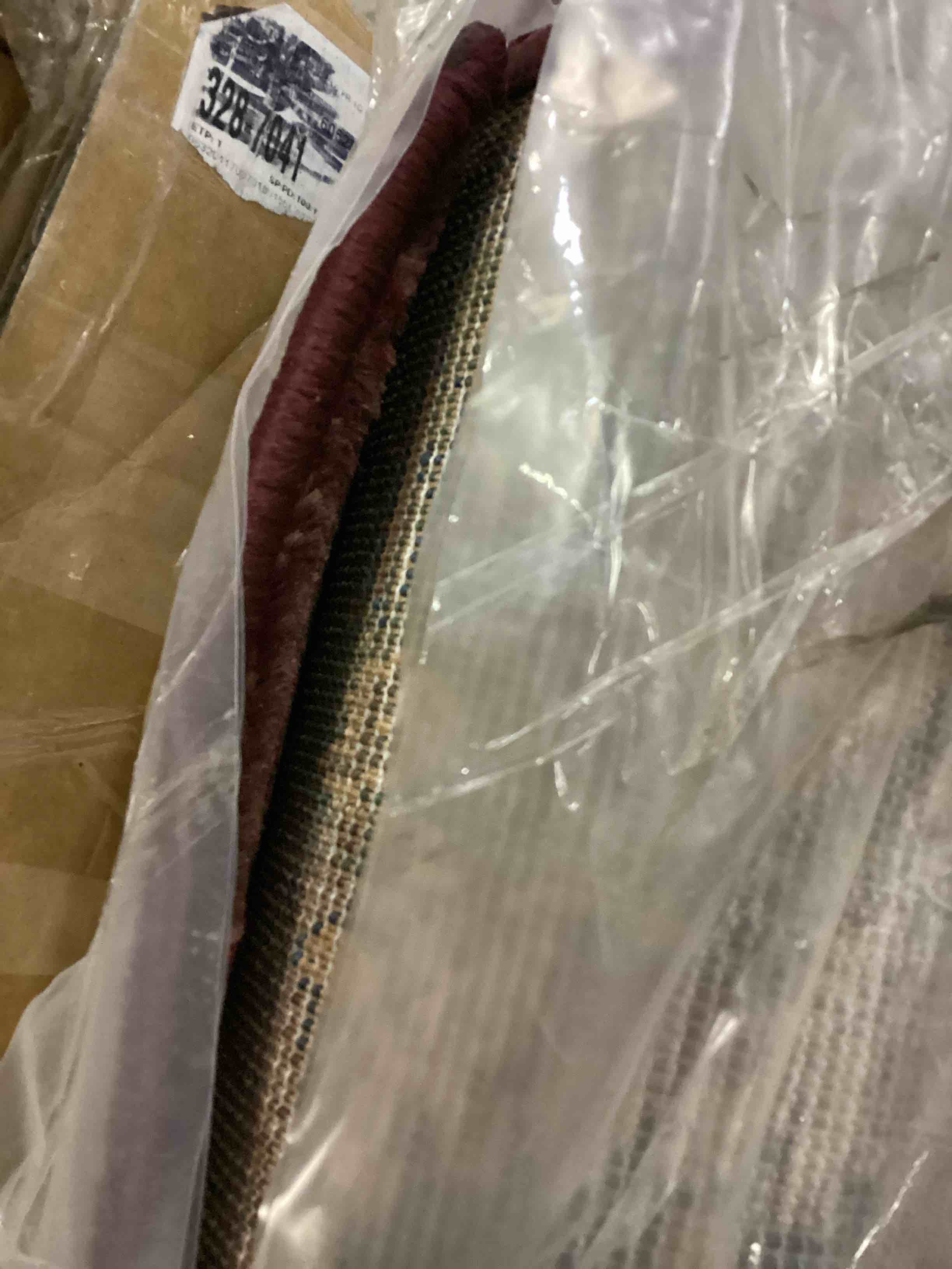 https://s3.amazonaws.com/lotting-images-prod/bidfta/RED4170073_1705347503395.jpeg