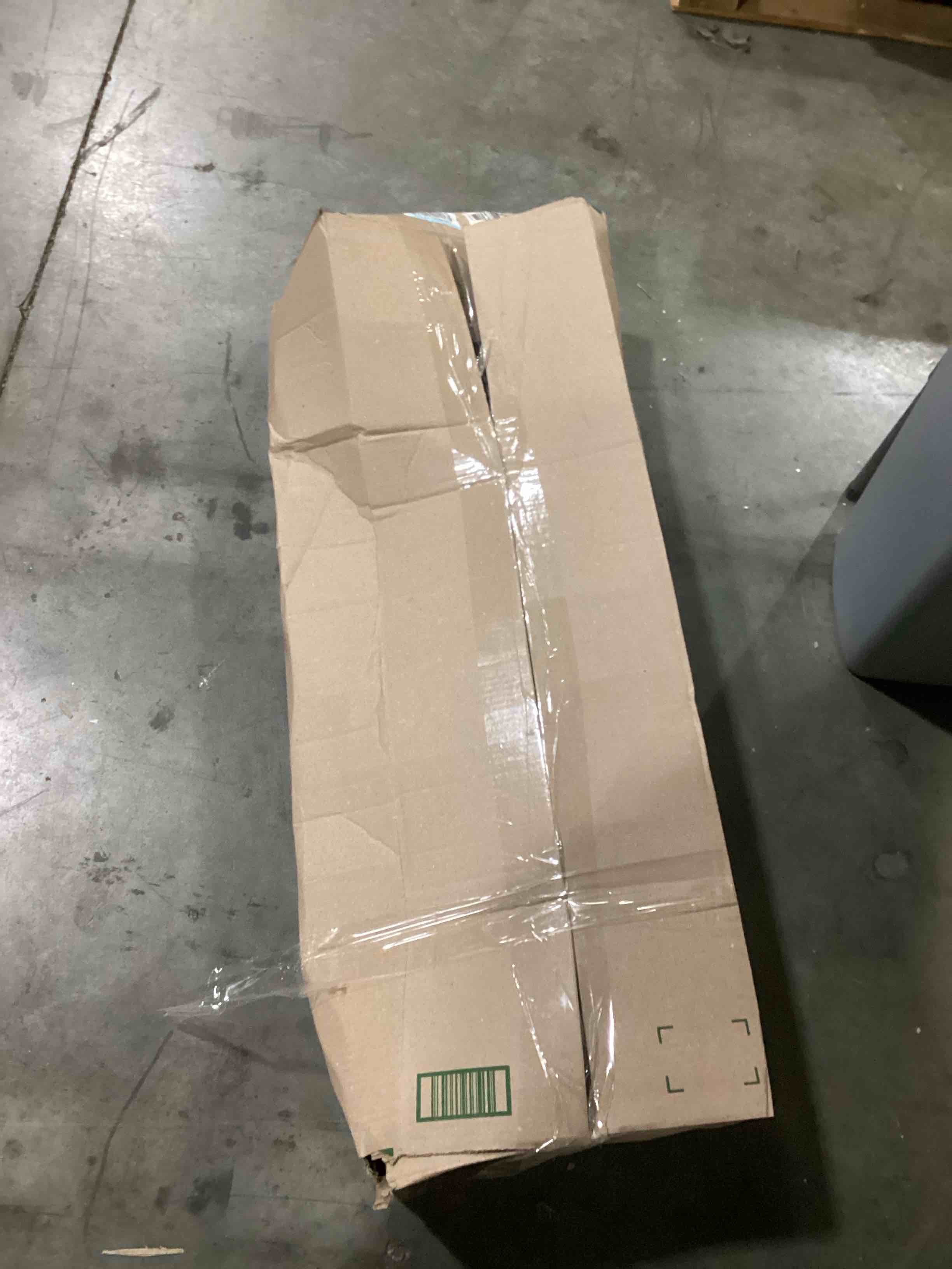 https://s3.amazonaws.com/lotting-images-prod/bidfta/RED4170452_1704804048817.jpeg