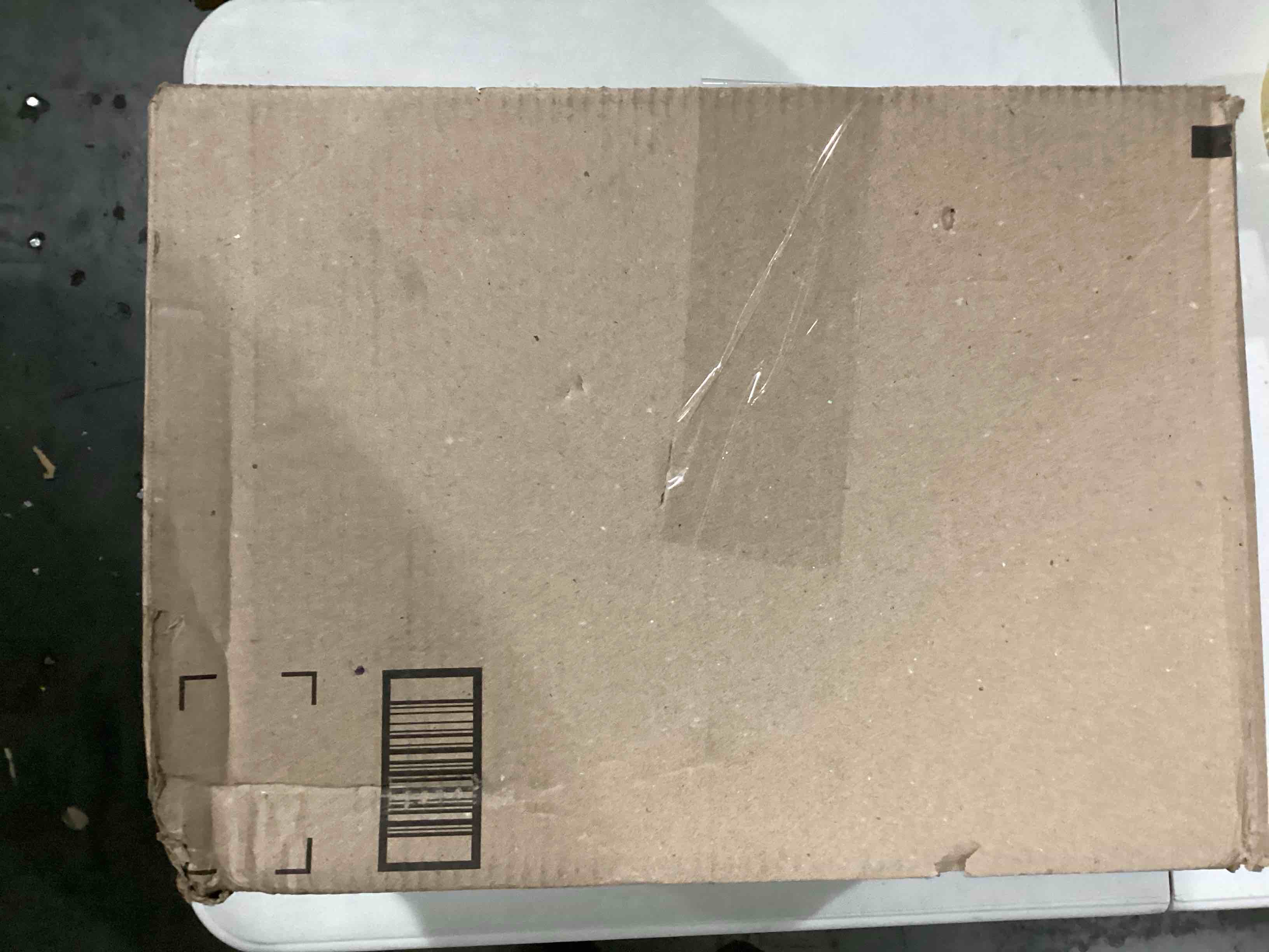https://s3.amazonaws.com/lotting-images-prod/bidfta/RED4172472_1704210738809.jpeg