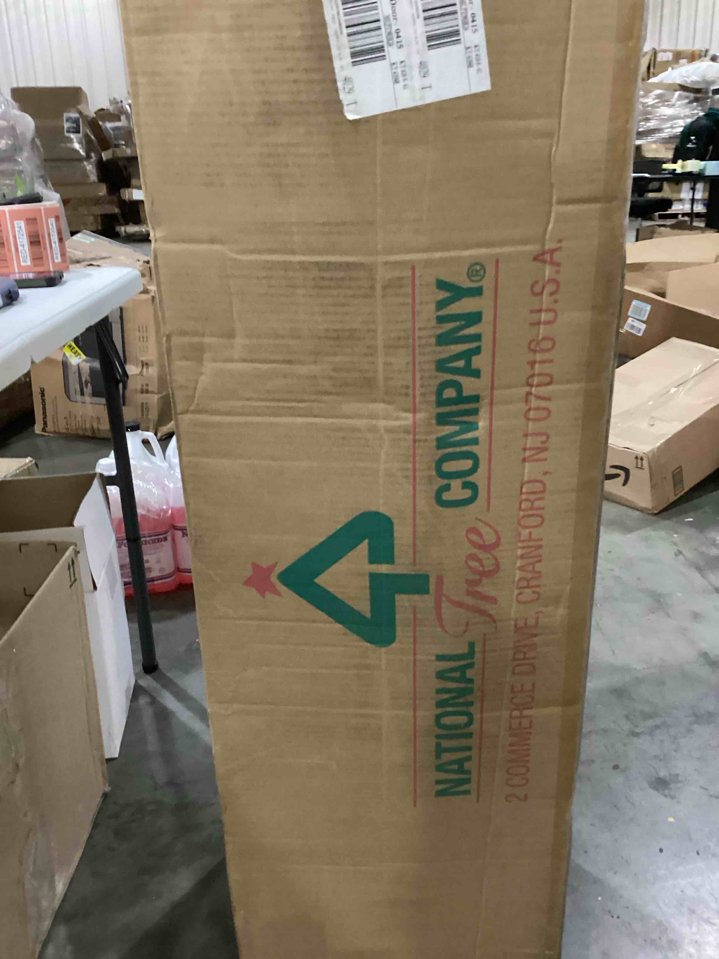 https://s3.amazonaws.com/lotting-images-prod/bidfta/RED4172533_1704290012529.jpeg