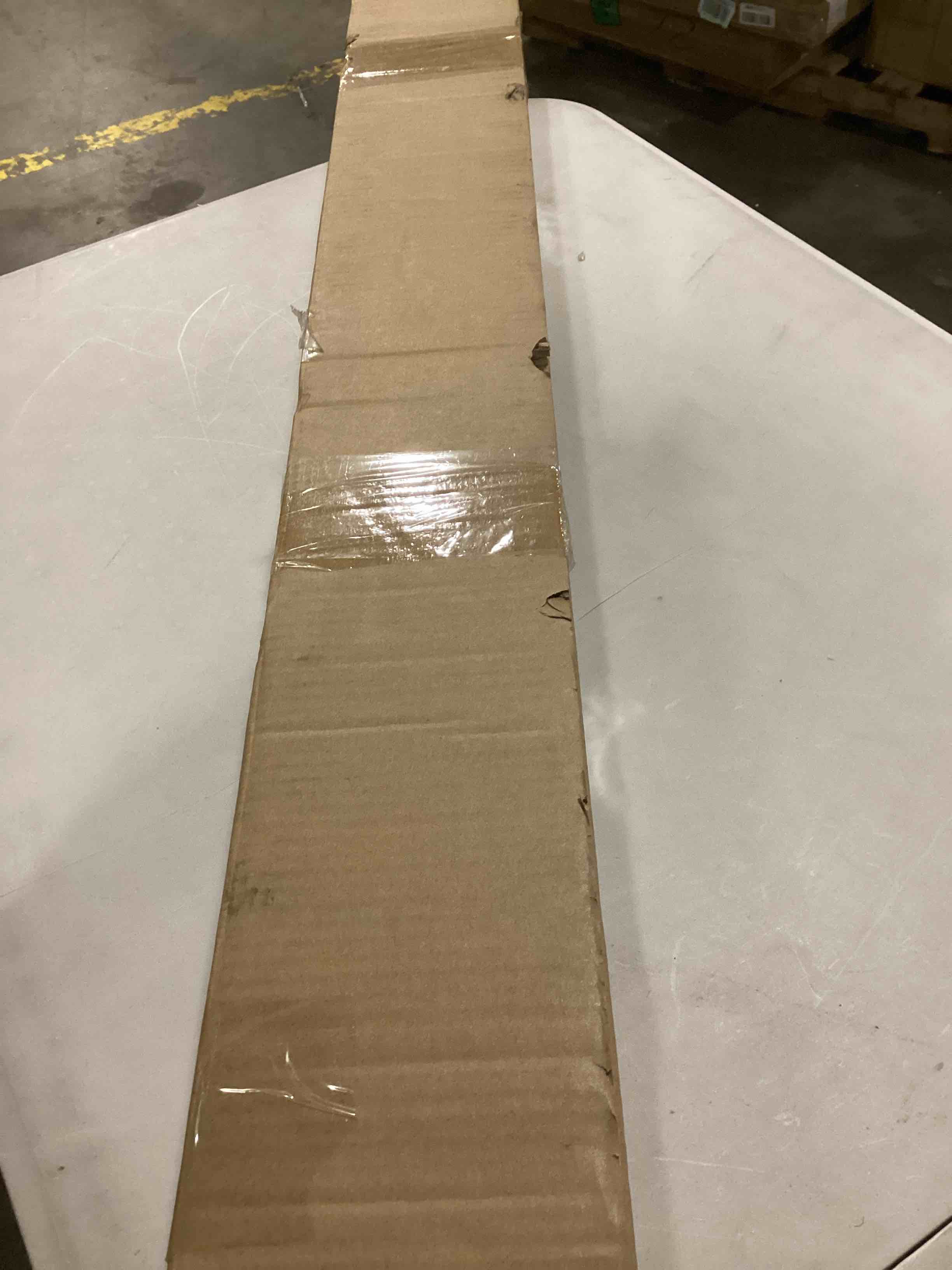 https://s3.amazonaws.com/lotting-images-prod/bidfta/RED4173278_1705934310535.jpeg