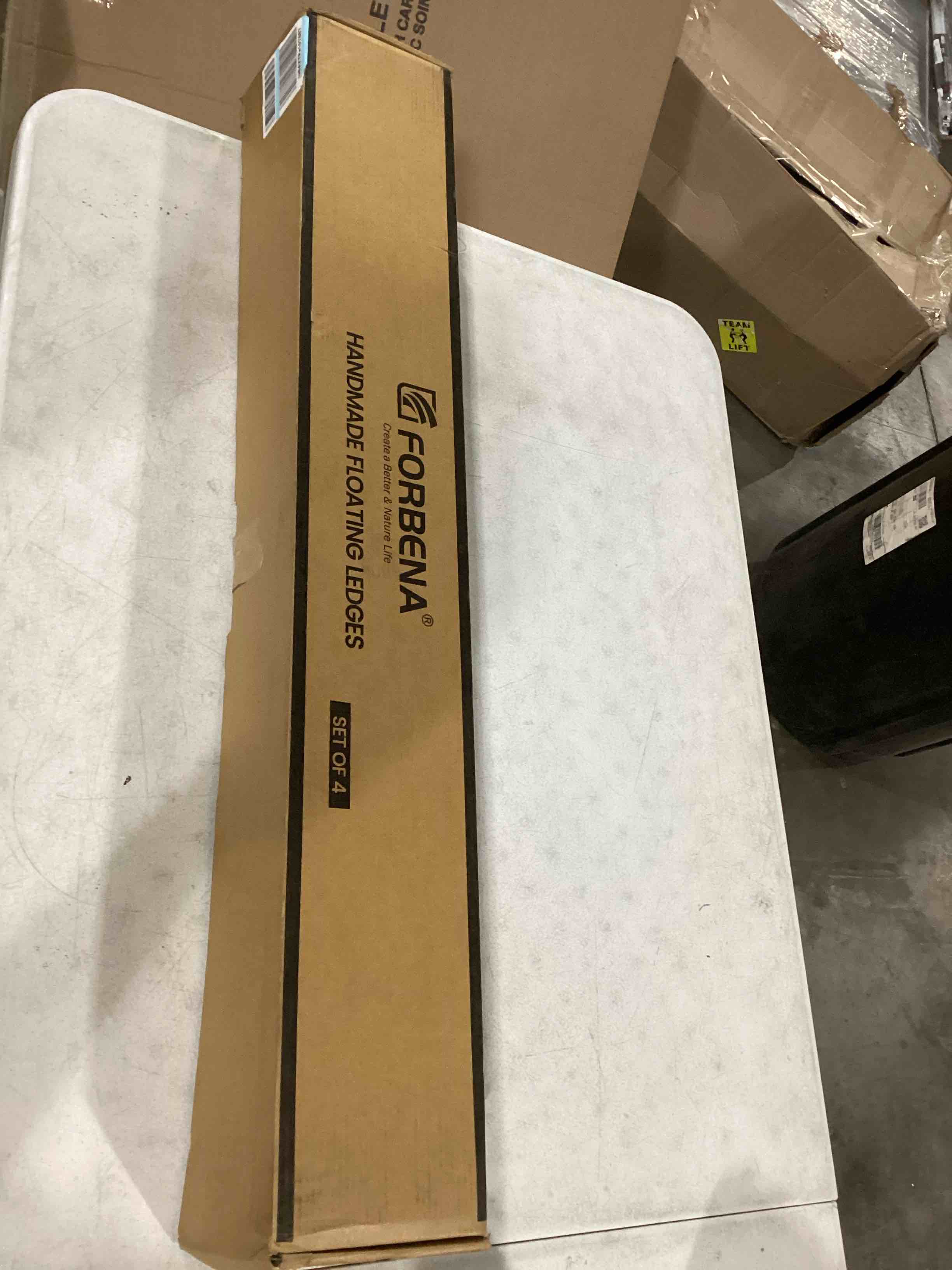 https://s3.amazonaws.com/lotting-images-prod/bidfta/RED4174642_1704549581519.jpeg