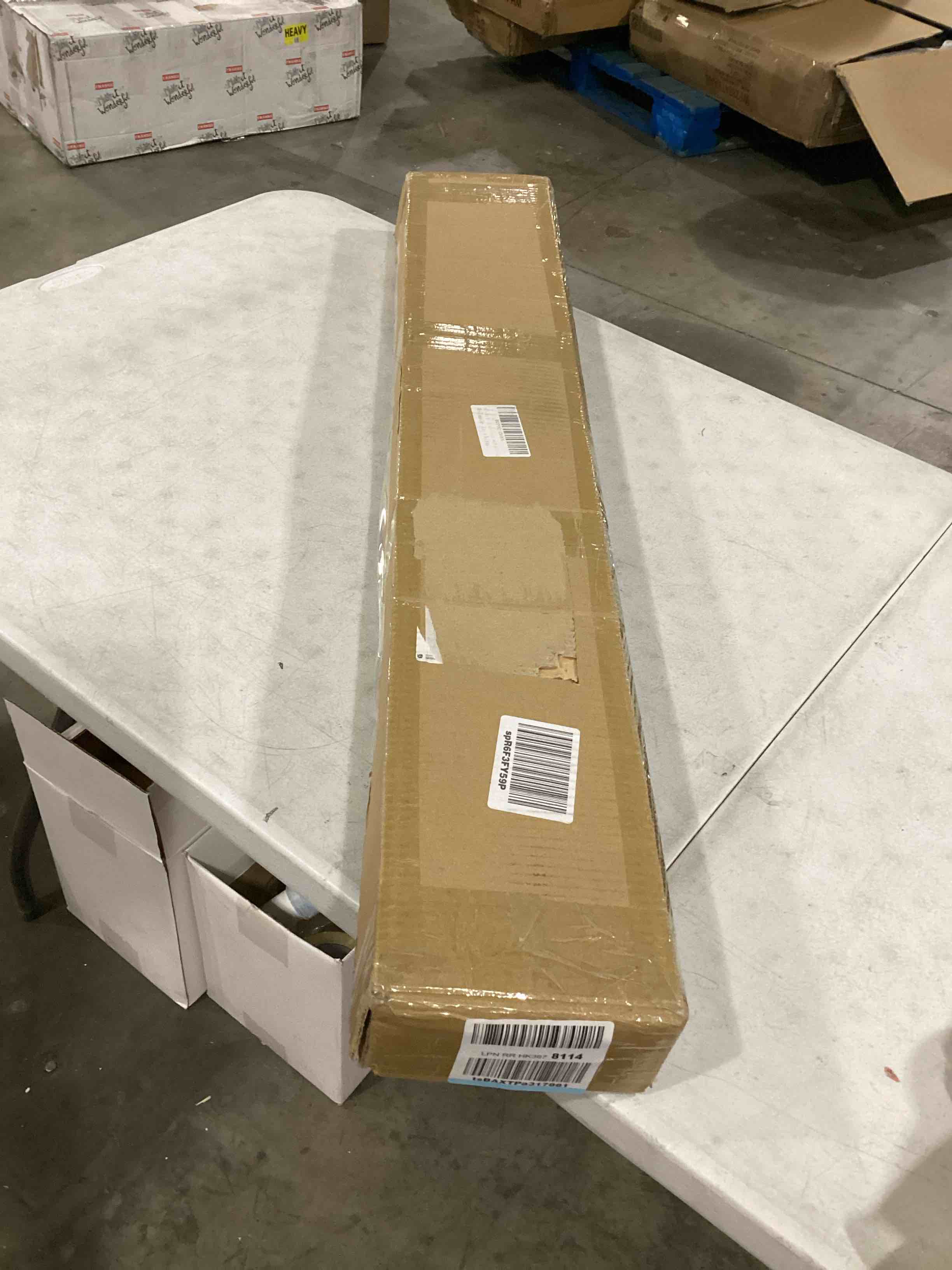 DCIGNA Wall Mounted Wine Rack Wooden, Rustic Barrel Stave Wine Rack