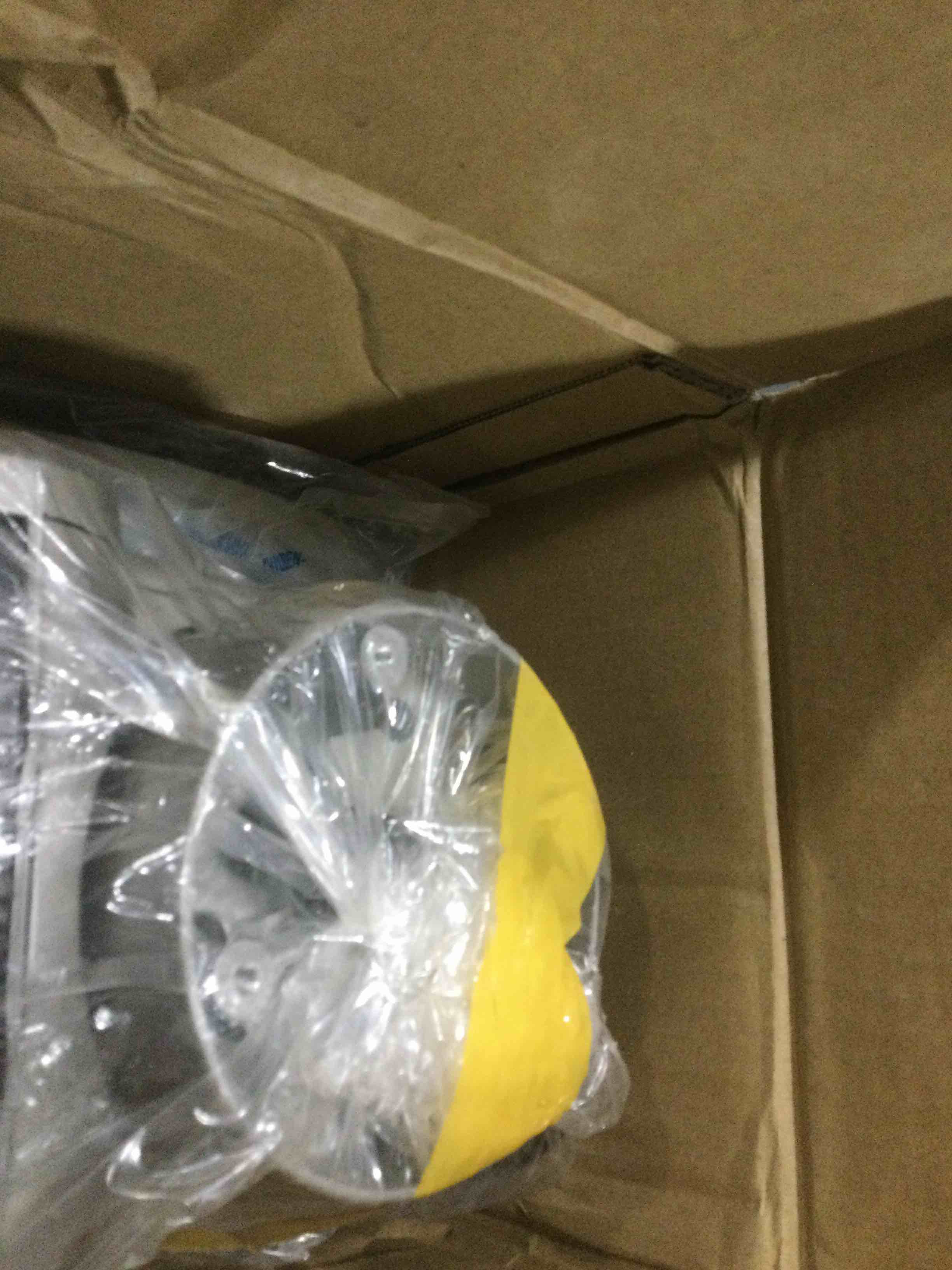 https://s3.amazonaws.com/lotting-images-prod/bidfta/RED4175024_1703078554026.jpeg