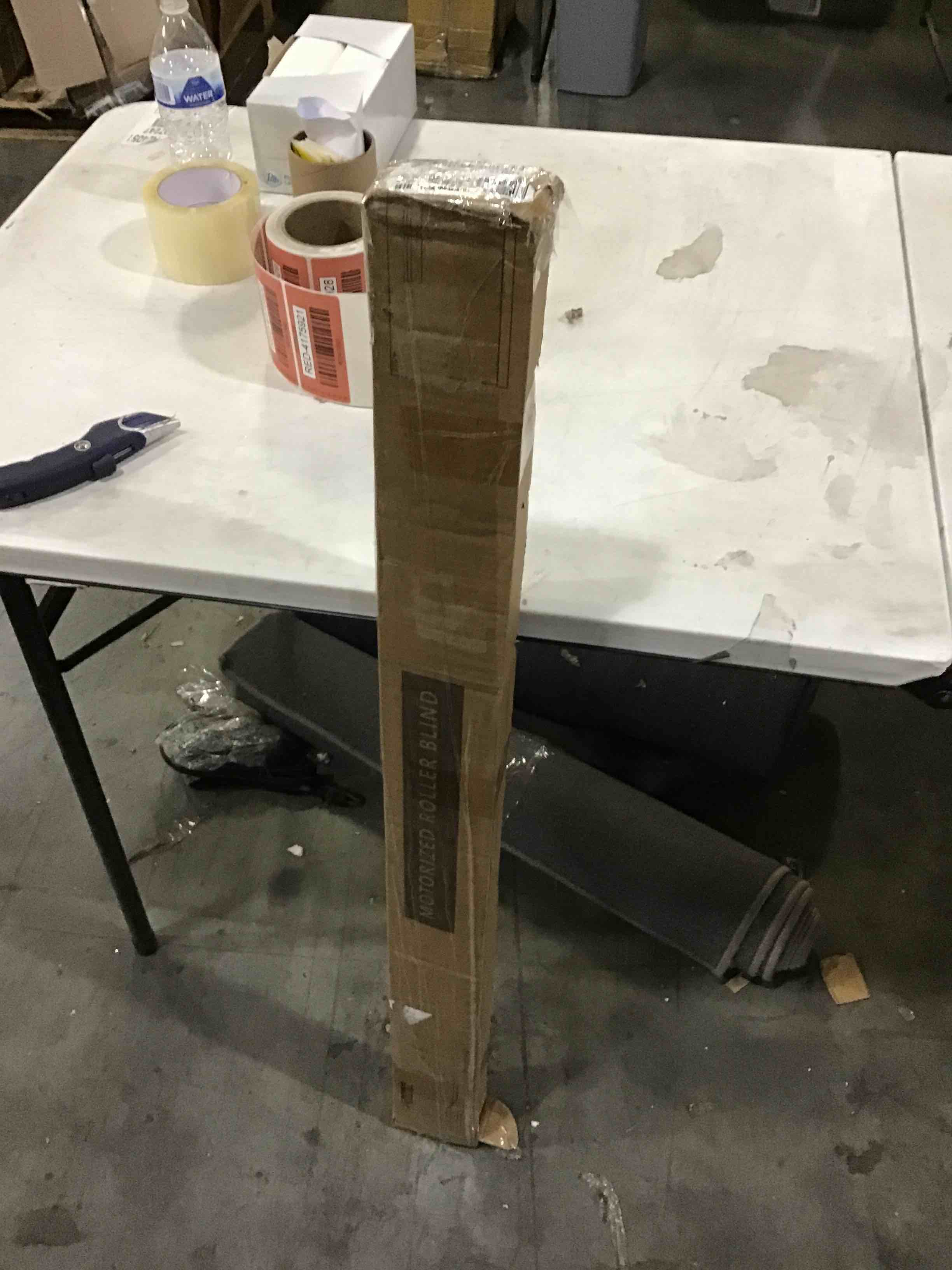 https://s3.amazonaws.com/lotting-images-prod/bidfta/RED4175921_1704291209096.jpeg