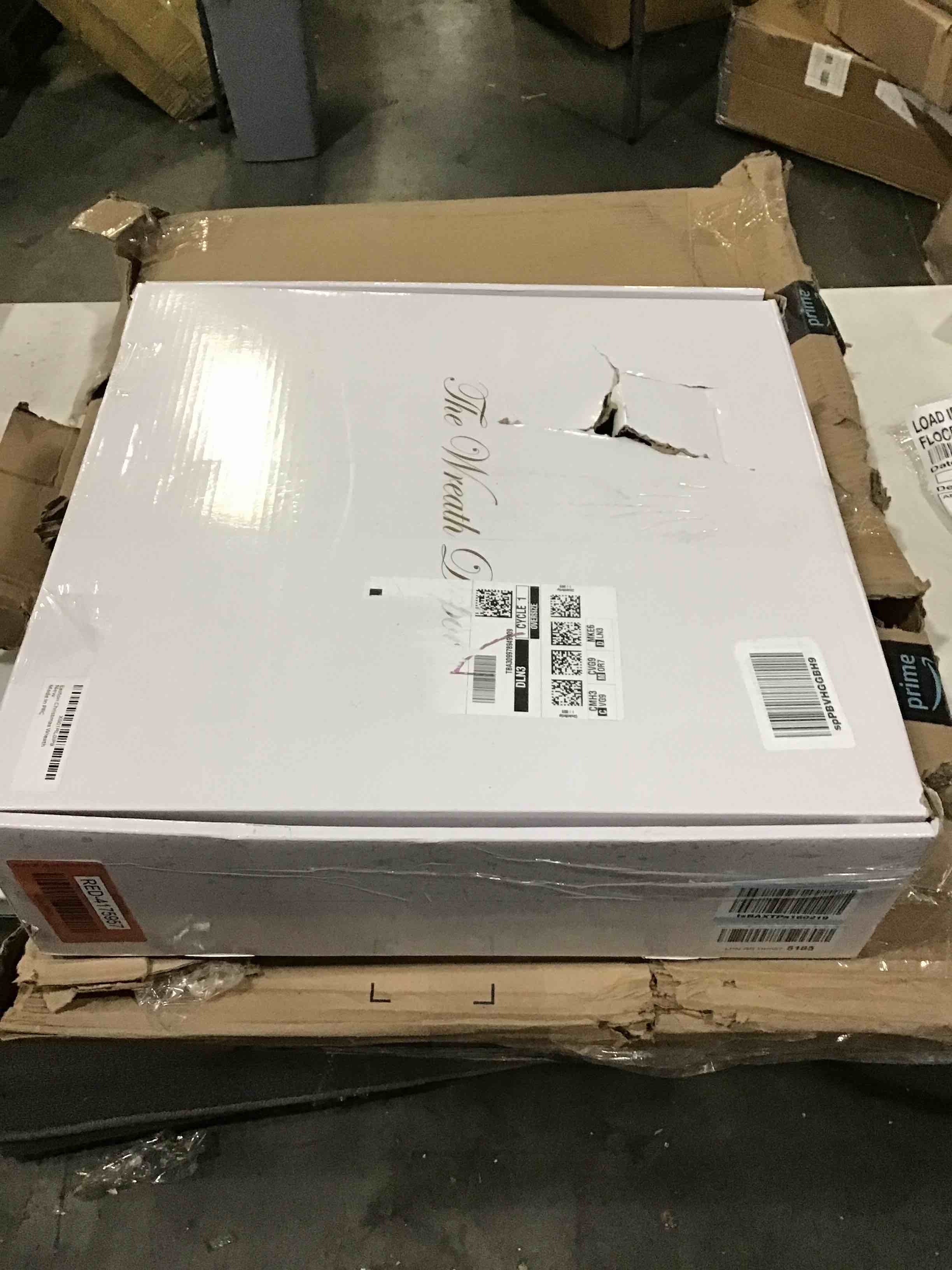 https://s3.amazonaws.com/lotting-images-prod/bidfta/RED4175957_1704307670502.jpeg