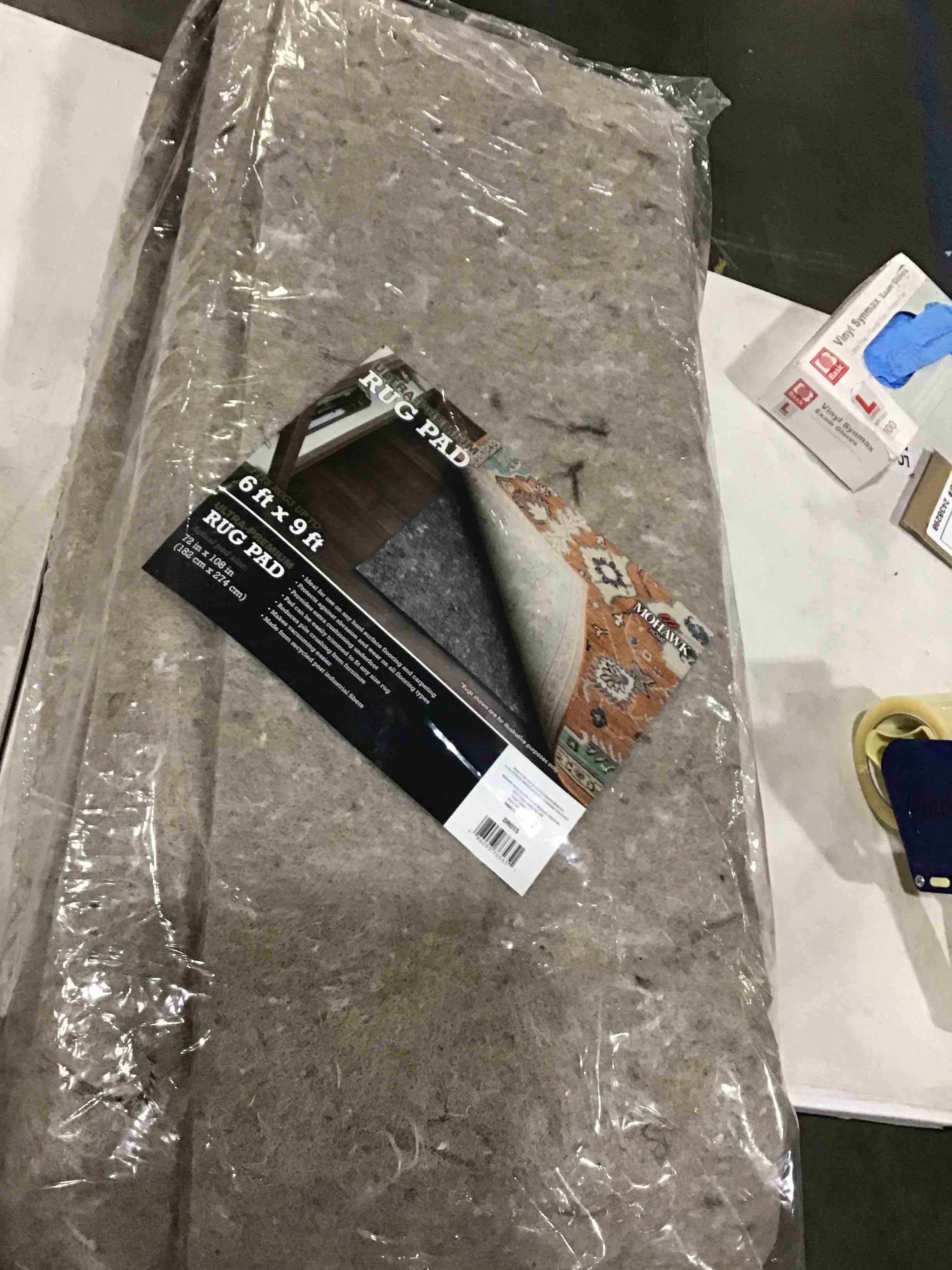 https://s3.amazonaws.com/lotting-images-prod/bidfta/RED4176157_1704476076745.jpeg
