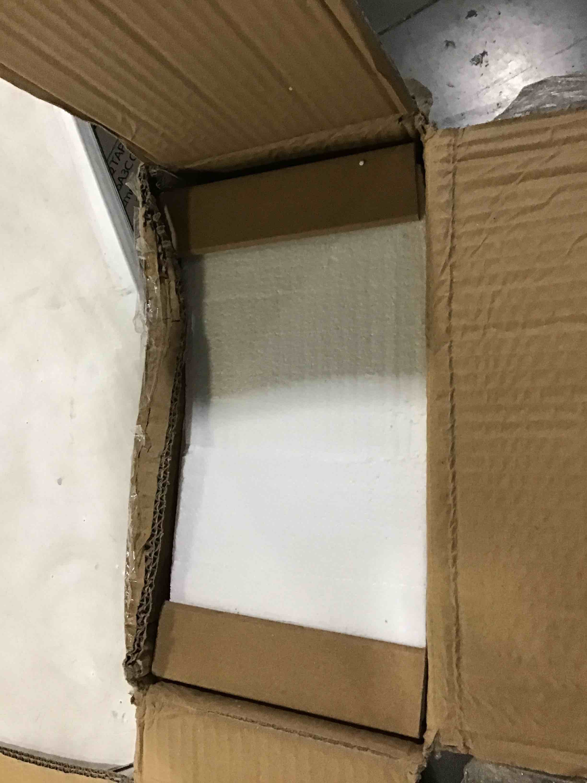 https://s3.amazonaws.com/lotting-images-prod/bidfta/RED4176174_1704478212422.jpeg