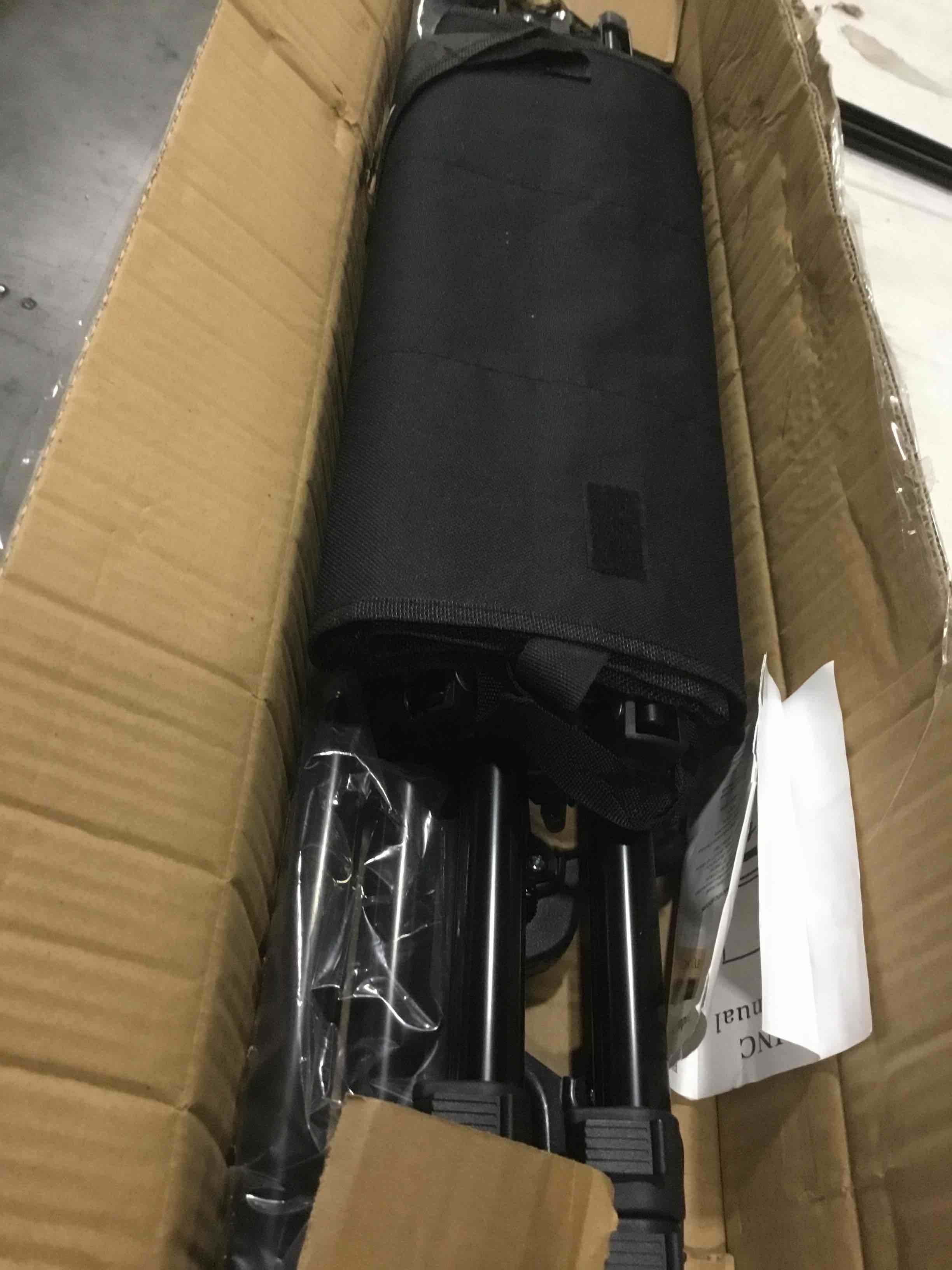 https://s3.amazonaws.com/lotting-images-prod/bidfta/RED4176343_1704739954460.jpeg
