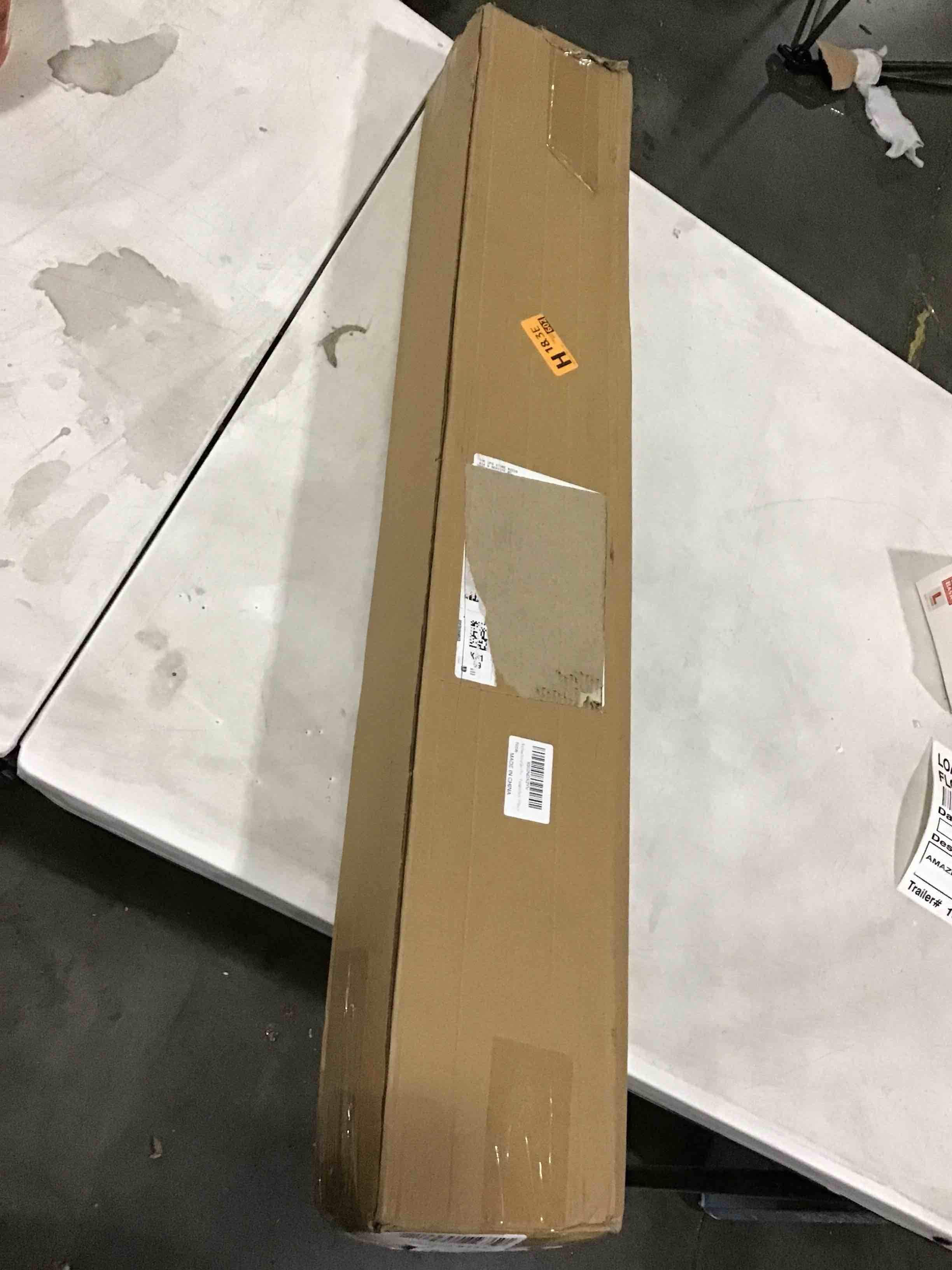 https://s3.amazonaws.com/lotting-images-prod/bidfta/RED4176362_1704803424393.jpeg
