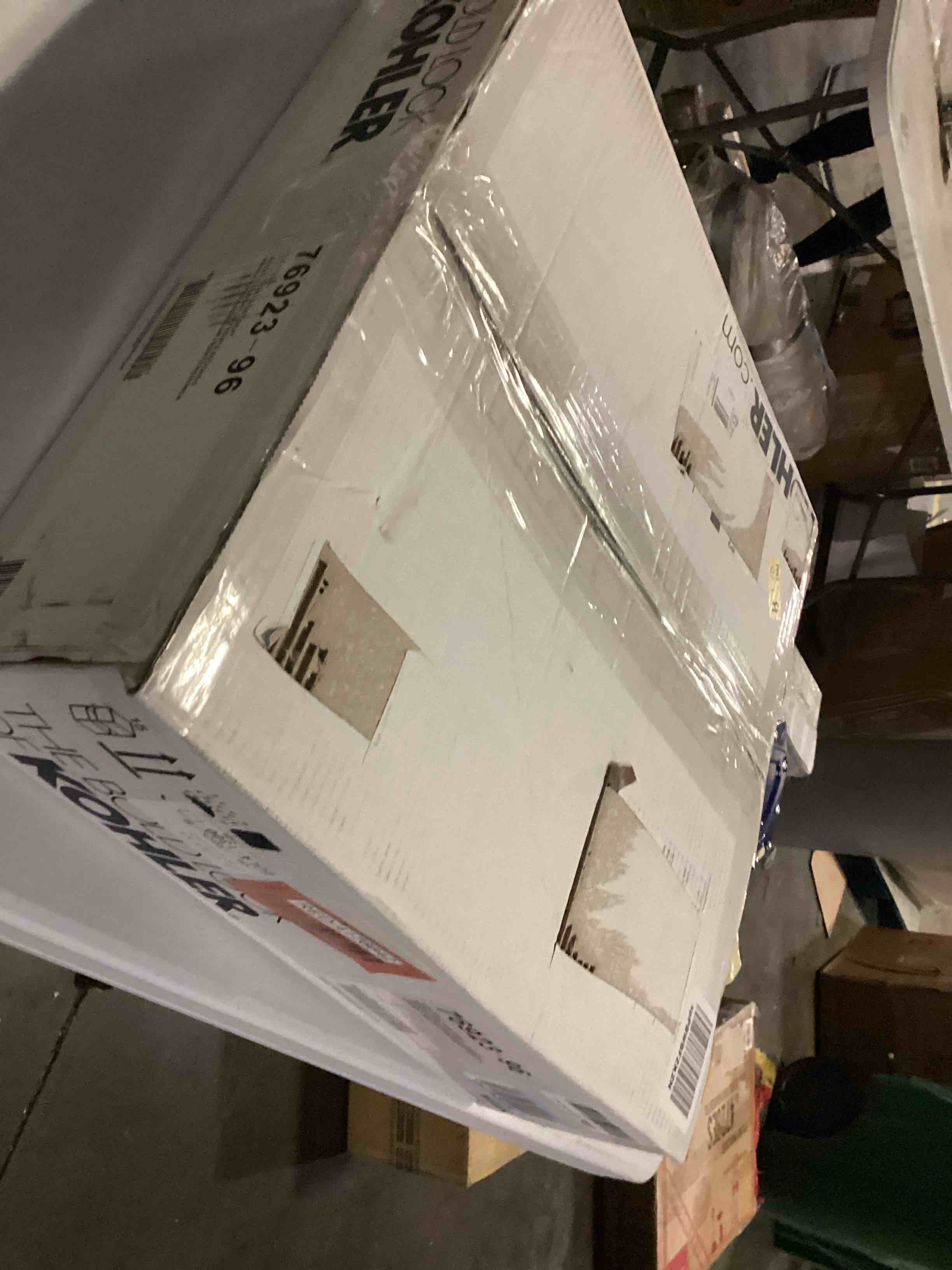 https://s3.amazonaws.com/lotting-images-prod/bidfta/RED4176642_1703094783068.jpeg