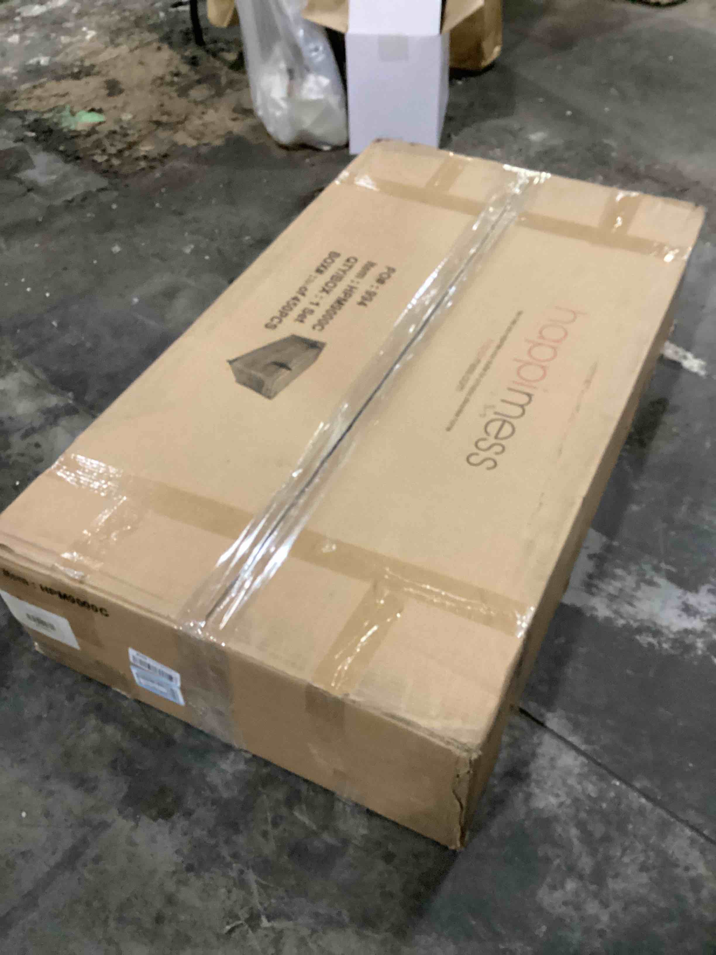 https://s3.amazonaws.com/lotting-images-prod/bidfta/RED4176849_1703700690269.jpeg