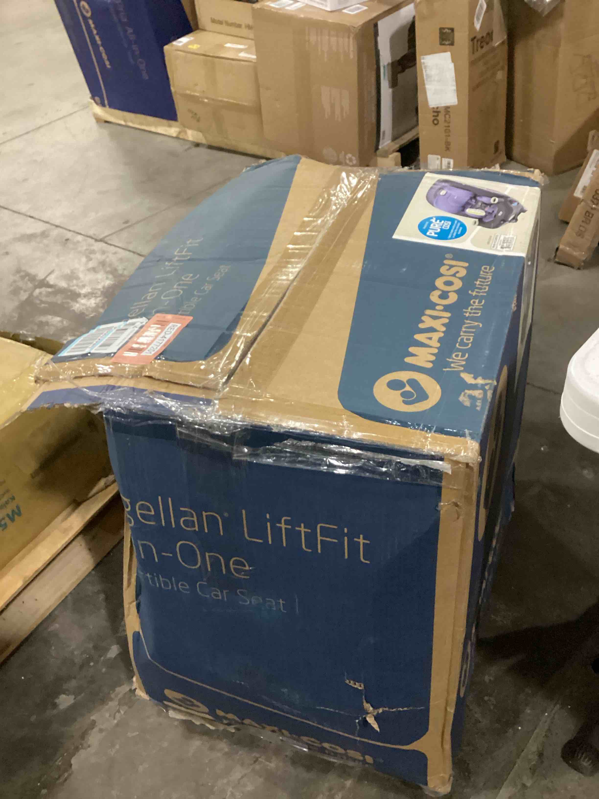 https://s3.amazonaws.com/lotting-images-prod/bidfta/RED4177201_1704287937213.jpeg