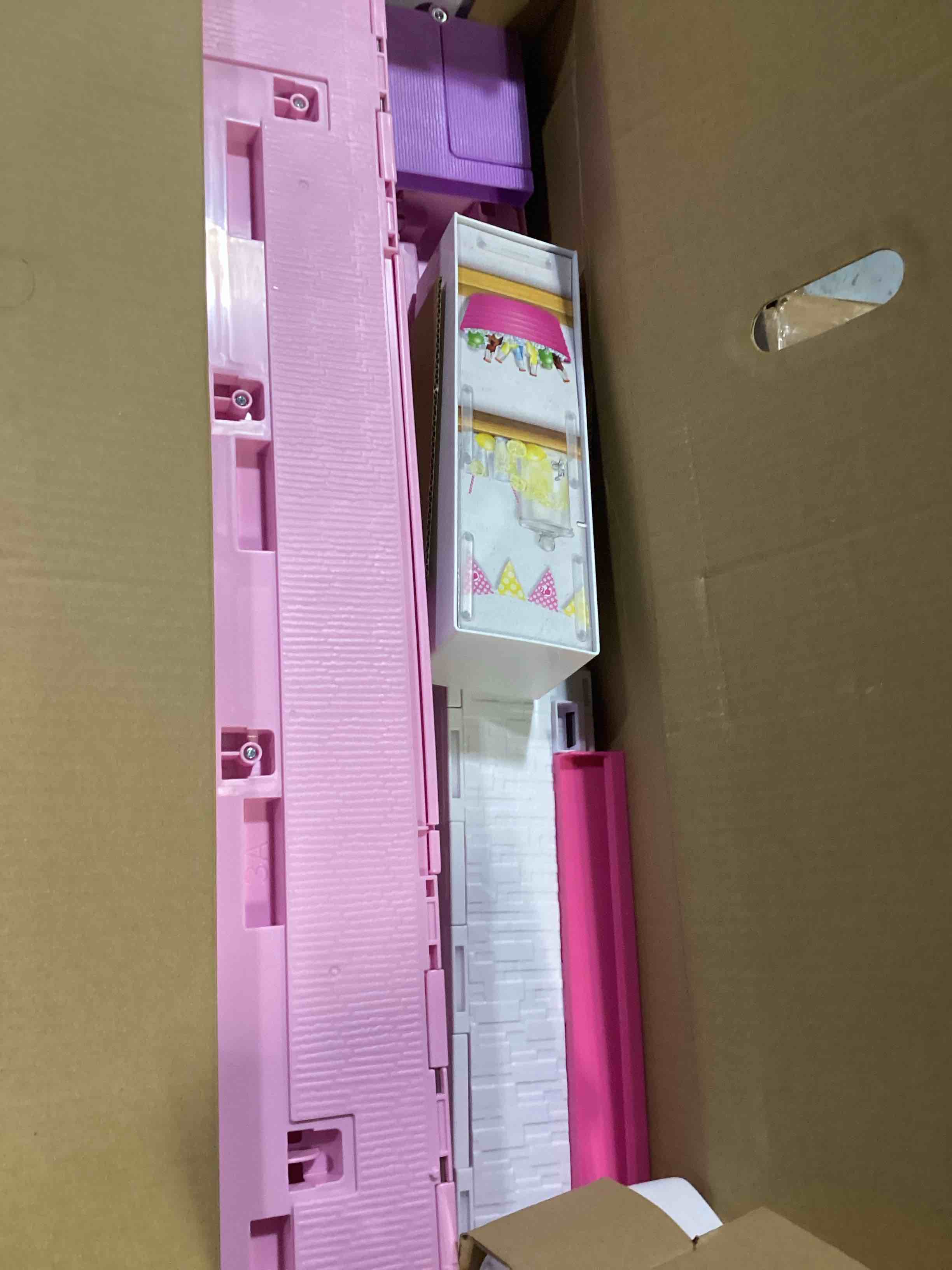 https://s3.amazonaws.com/lotting-images-prod/bidfta/RED4179612_1702656736118.jpeg