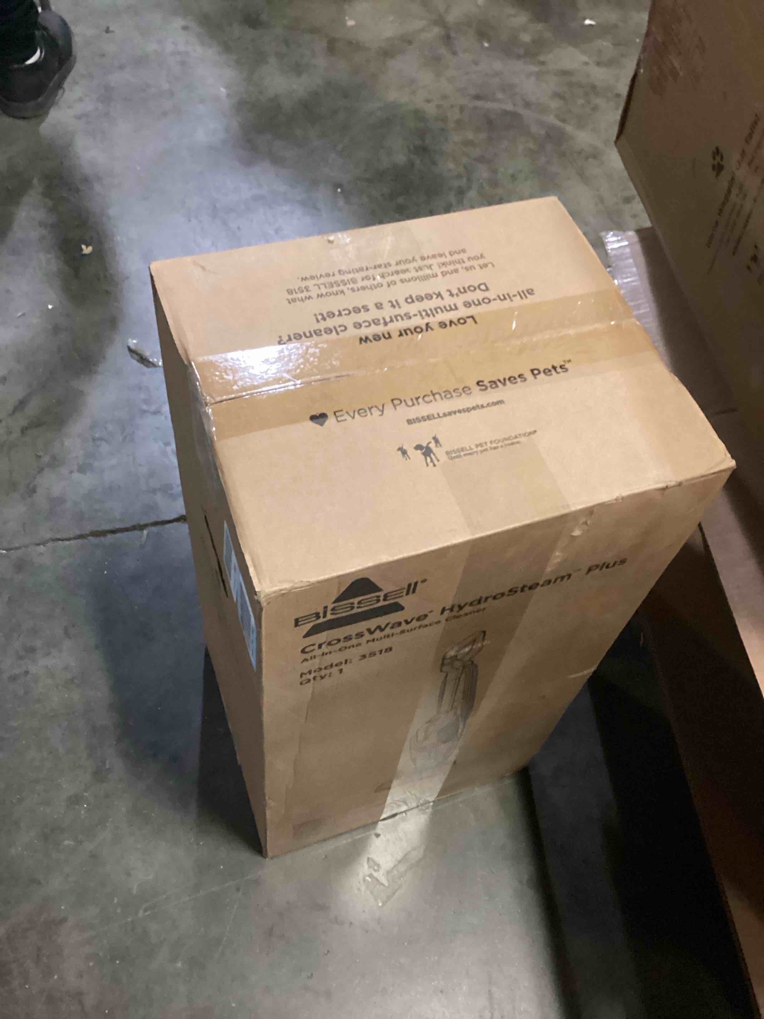 https://s3.amazonaws.com/lotting-images-prod/bidfta/RED4180742_1703598391147.jpeg