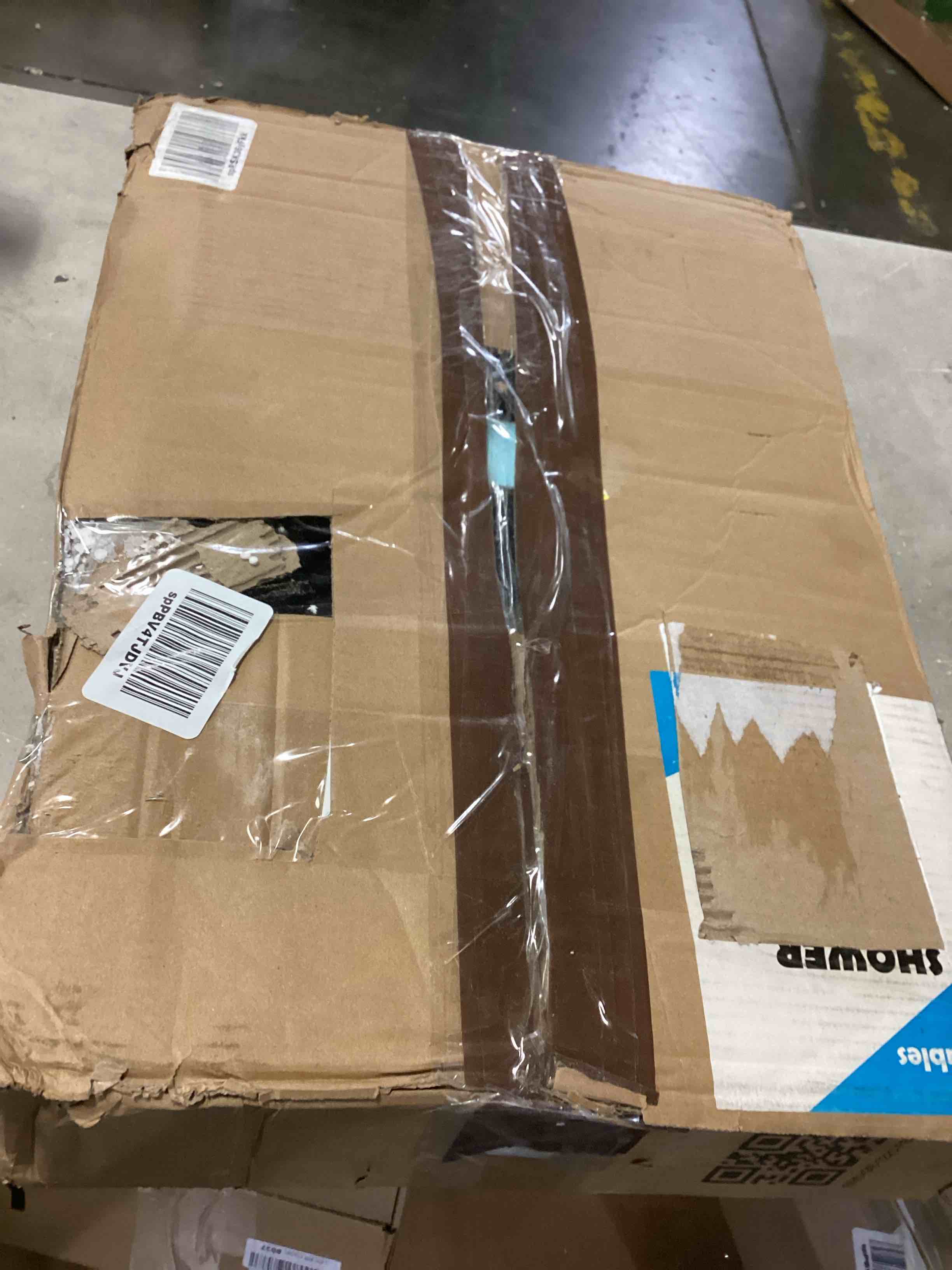 https://s3.amazonaws.com/lotting-images-prod/bidfta/RED4180765_1703601062118.jpeg