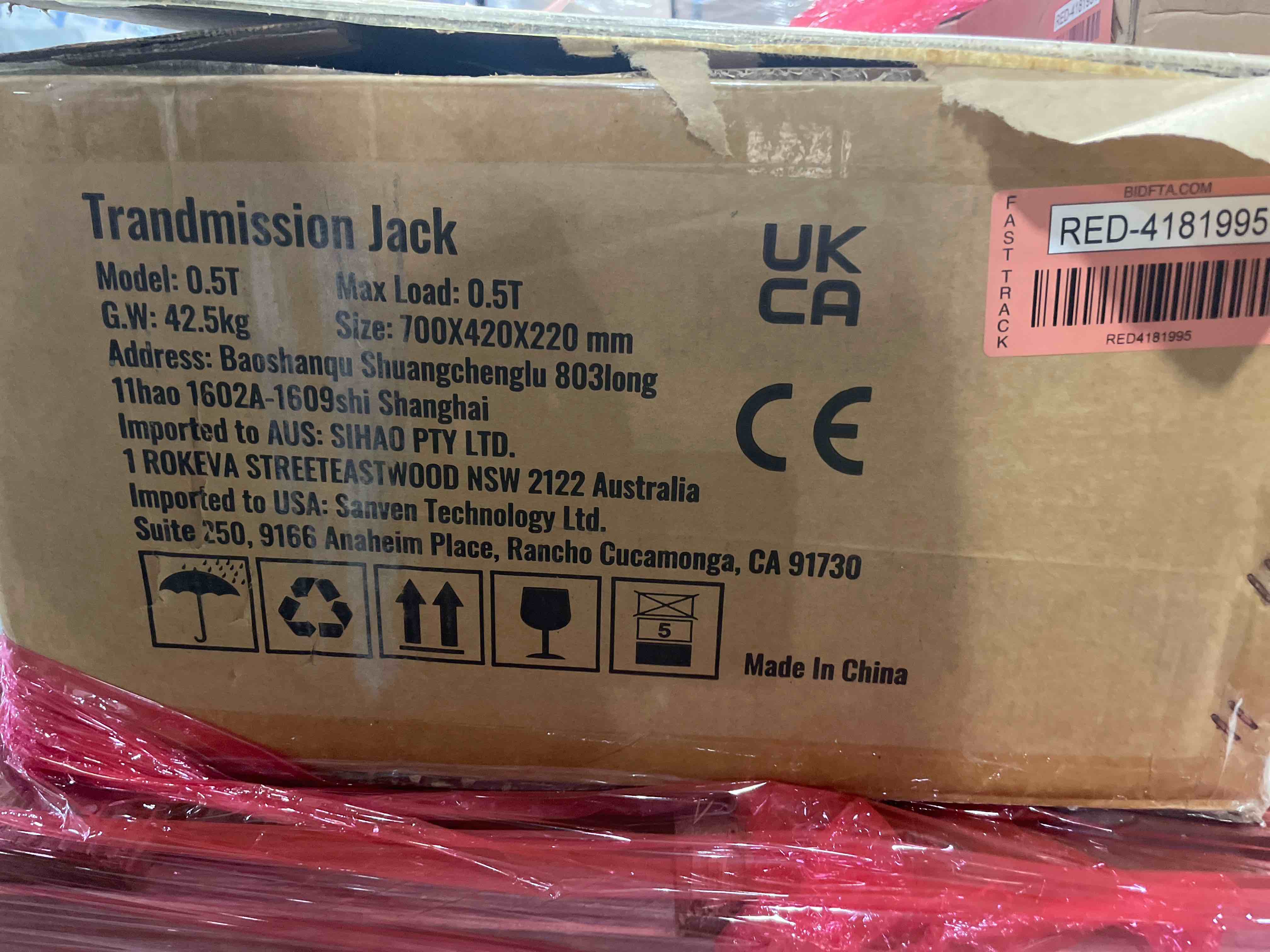 https://s3.amazonaws.com/lotting-images-prod/bidfta/RED4181995_1757085905110.jpeg