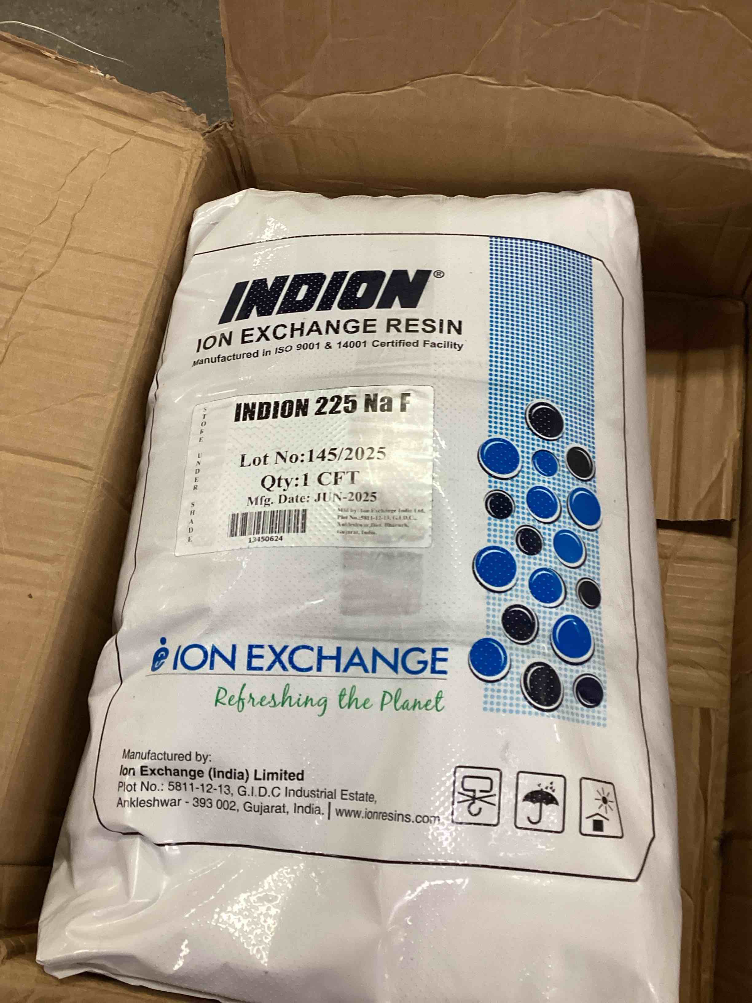 HCRSN-10 softening resin