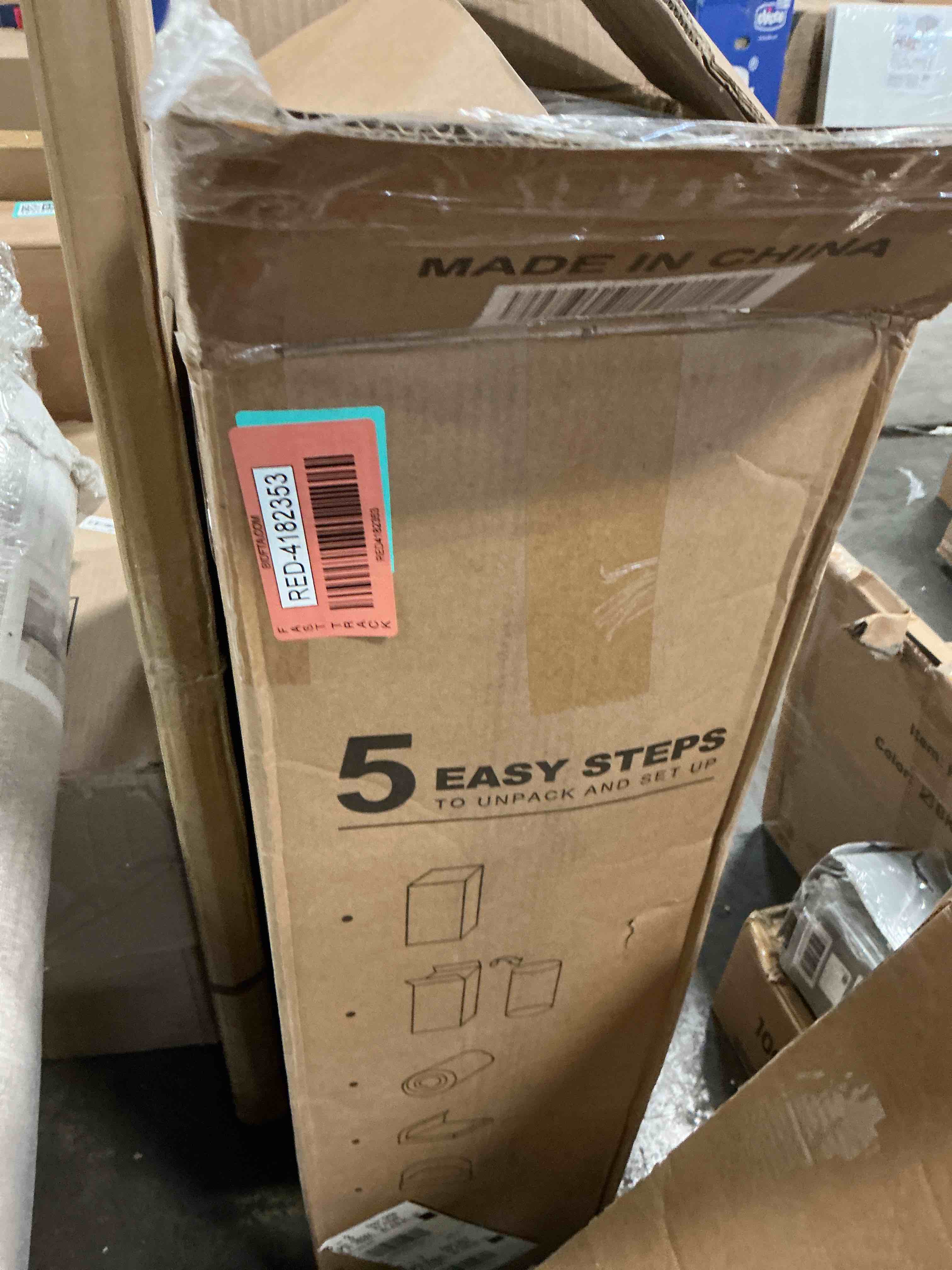 https://s3.amazonaws.com/lotting-images-prod/bidfta/RED4182353_1765920242110.jpeg