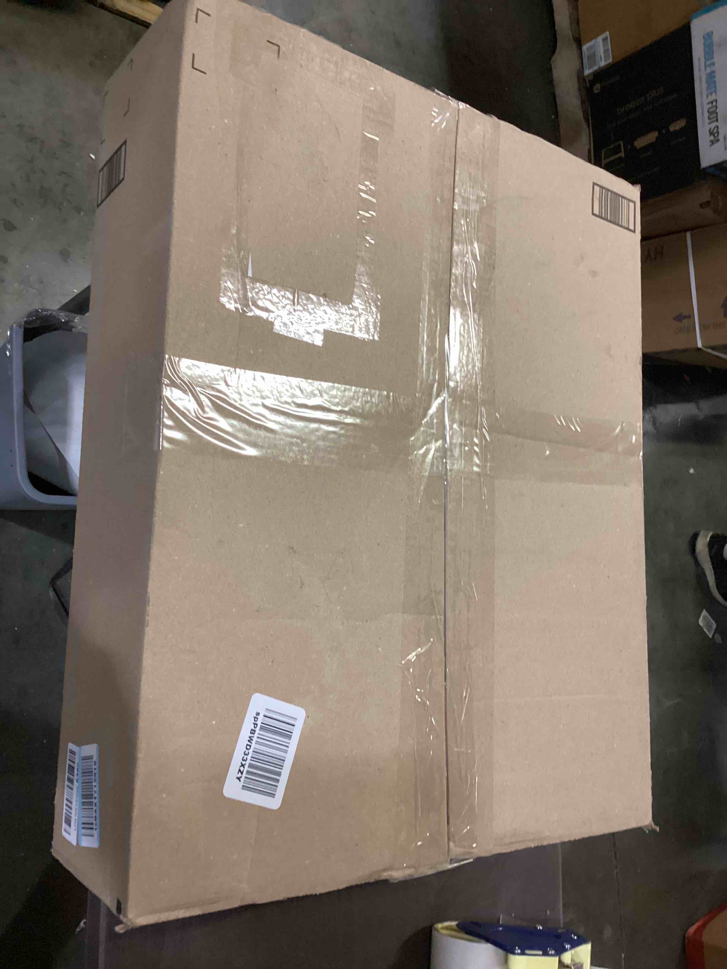 https://s3.amazonaws.com/lotting-images-prod/bidfta/RED4183190_1704210008781.jpeg