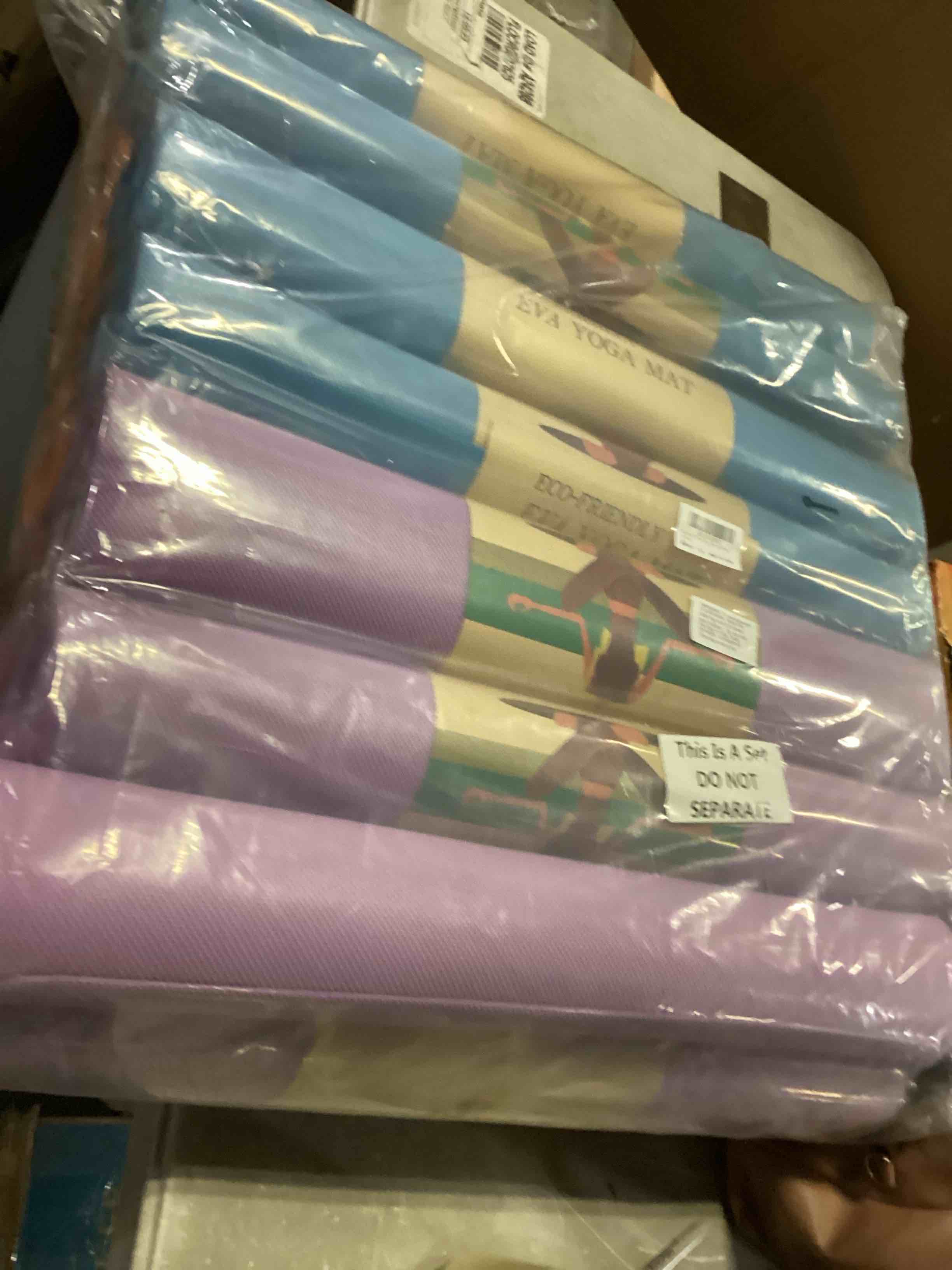 https://s3.amazonaws.com/lotting-images-prod/bidfta/RED4183900_1704802693605.jpeg
