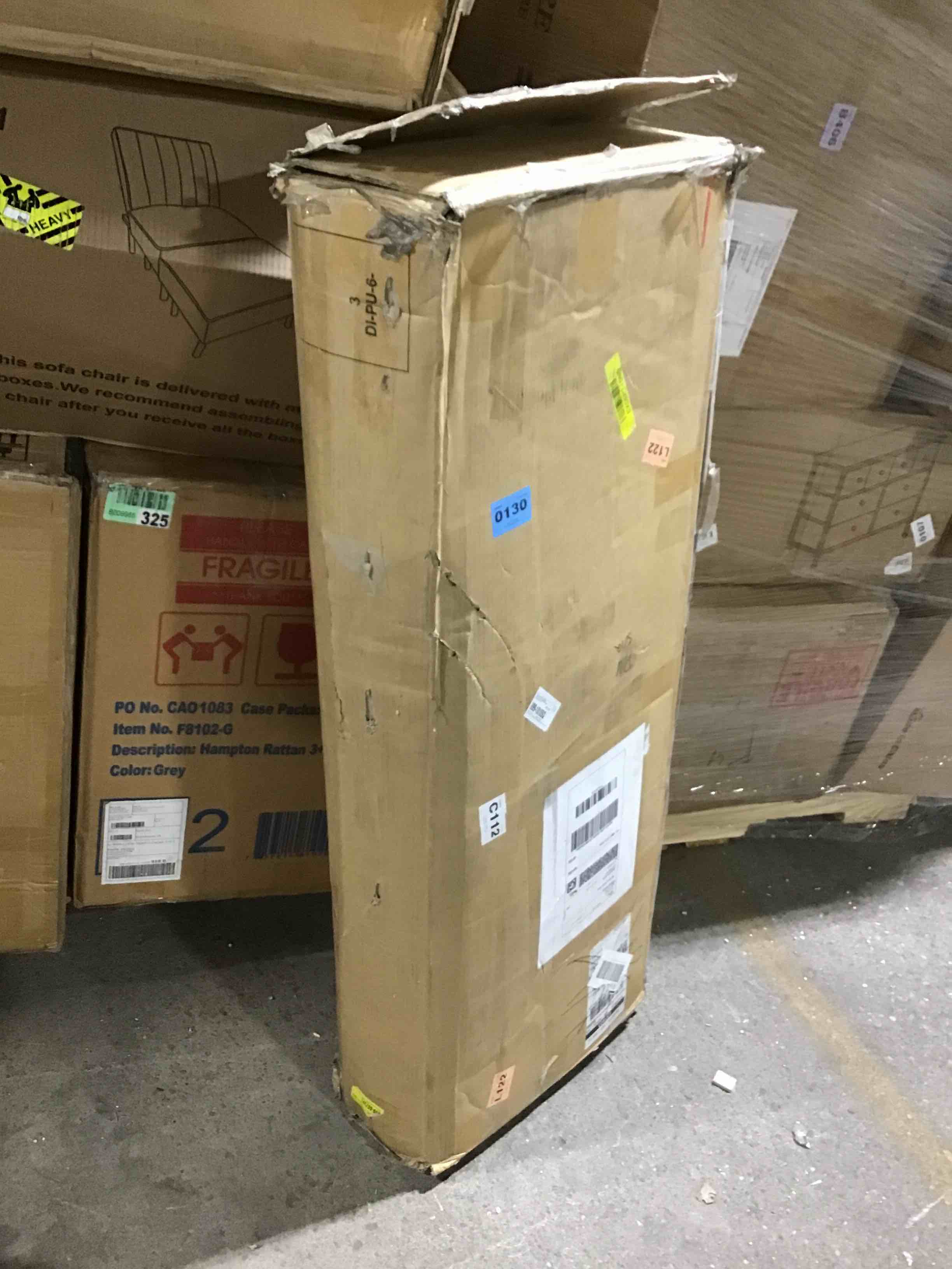 https://s3.amazonaws.com/lotting-images-prod/bidfta/RED4228782_1686073159944.jpeg