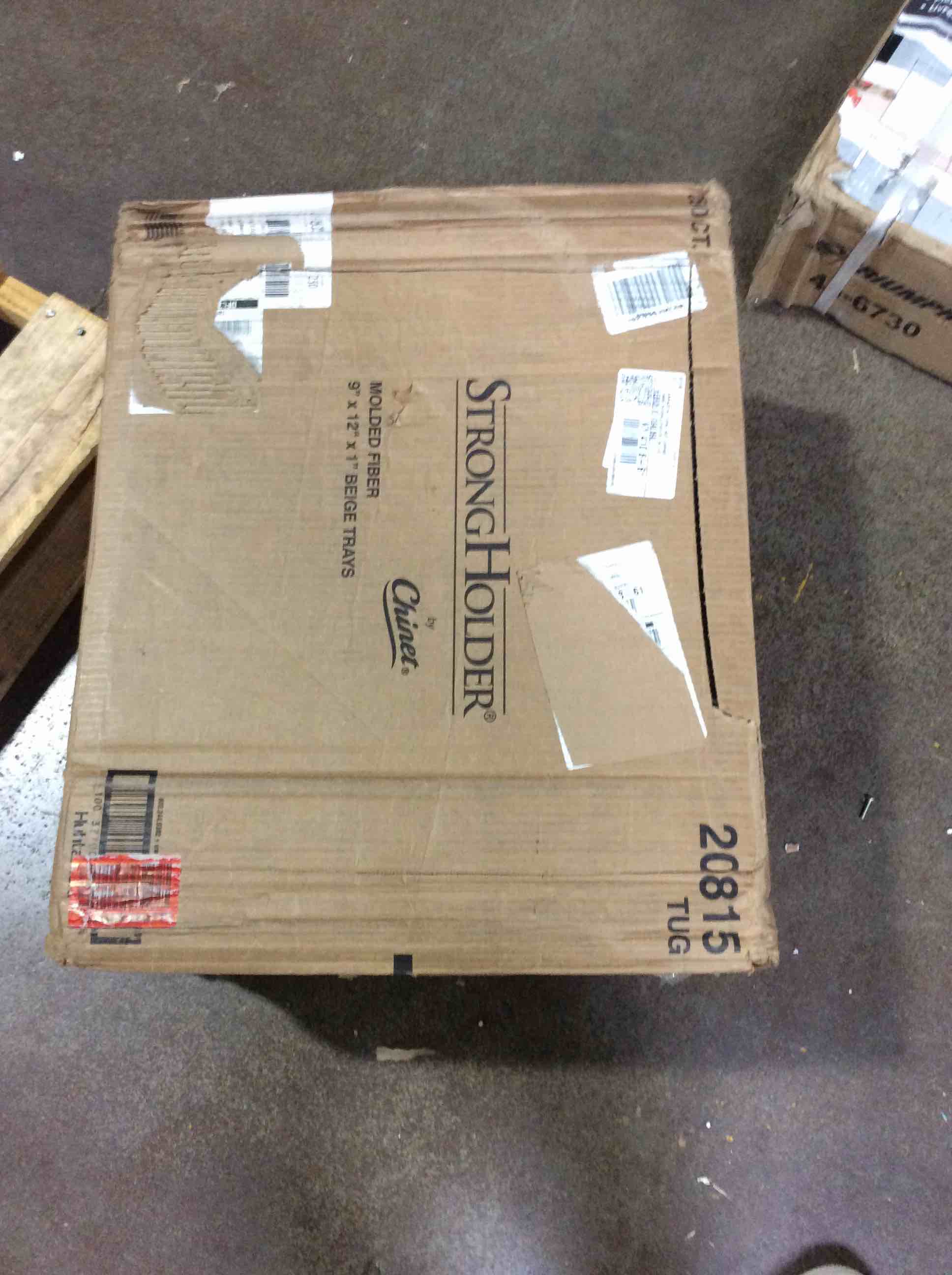 https://s3.amazonaws.com/lotting-images-prod/bidfta/RED4231271_1676401758961.jpeg