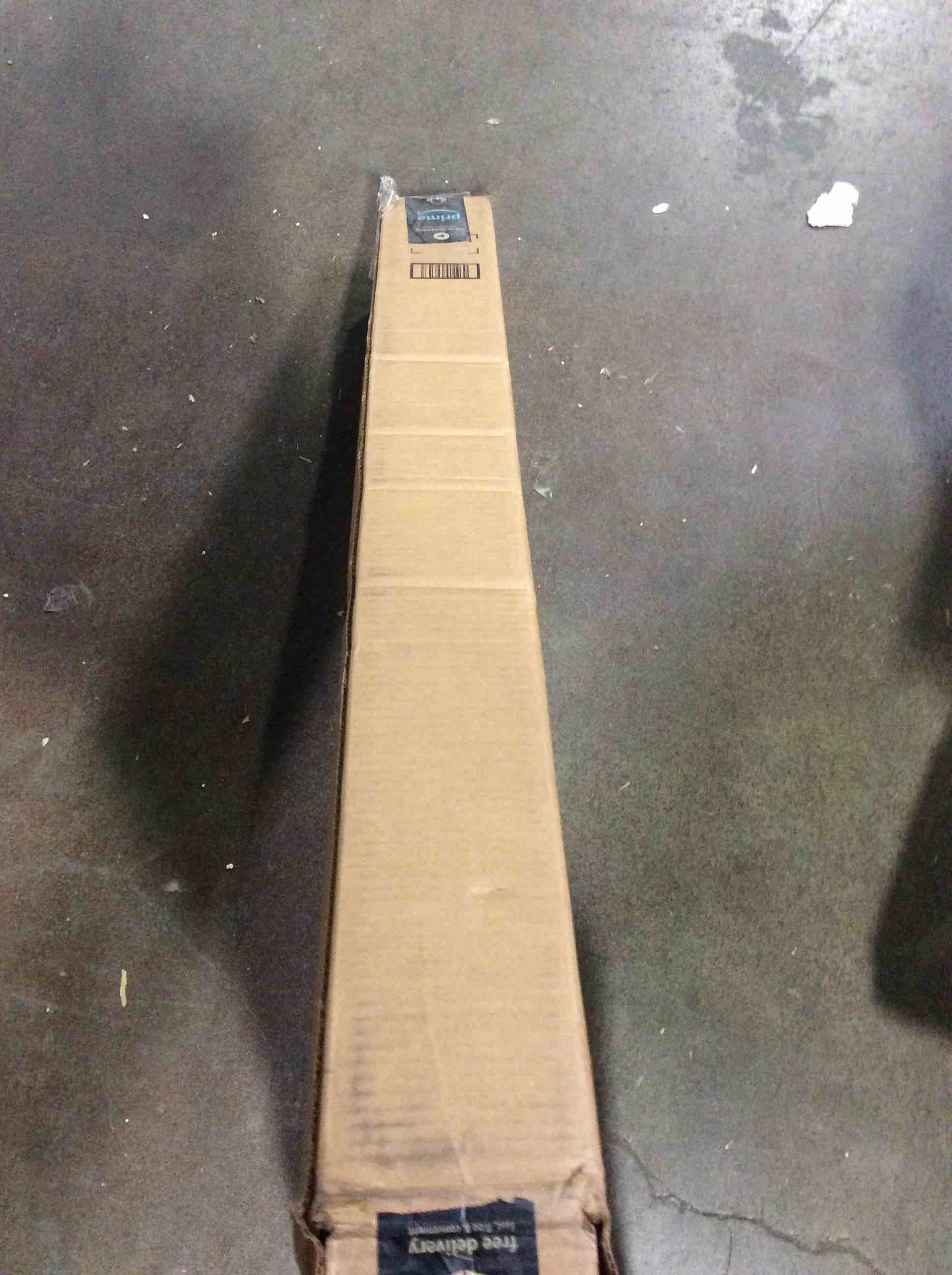 https://s3.amazonaws.com/lotting-images-prod/bidfta/RED4231275_1676400965534.jpeg