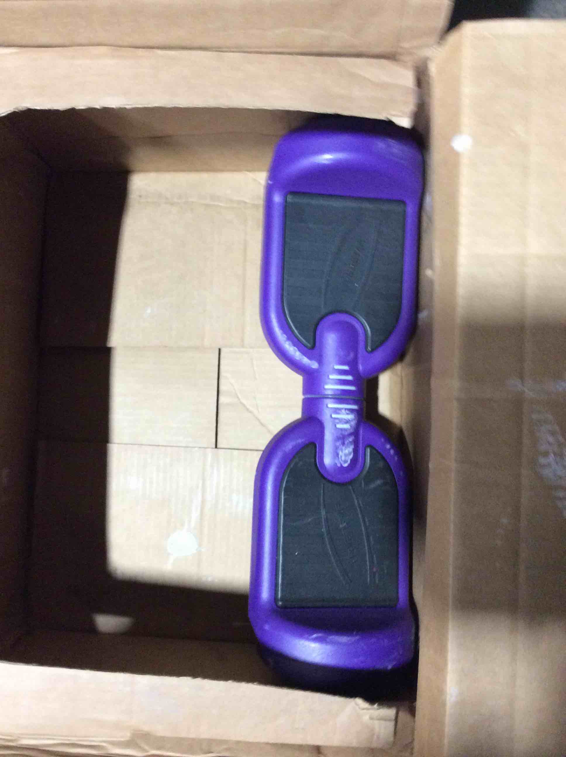 https://s3.amazonaws.com/lotting-images-prod/bidfta/RED4231287_1676399305142.jpeg