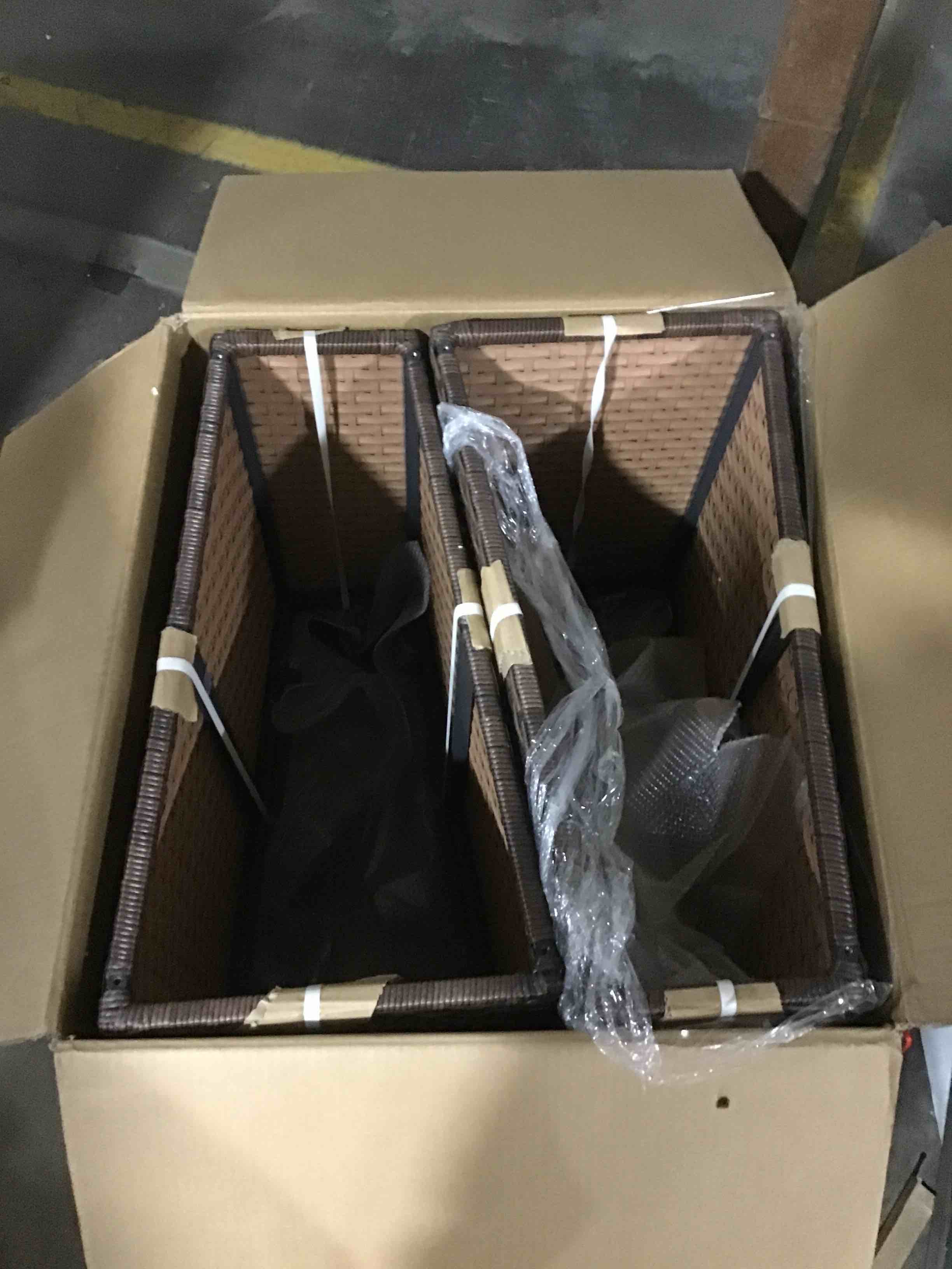 https://s3.amazonaws.com/lotting-images-prod/bidfta/RED4233112_1687453249742.jpeg