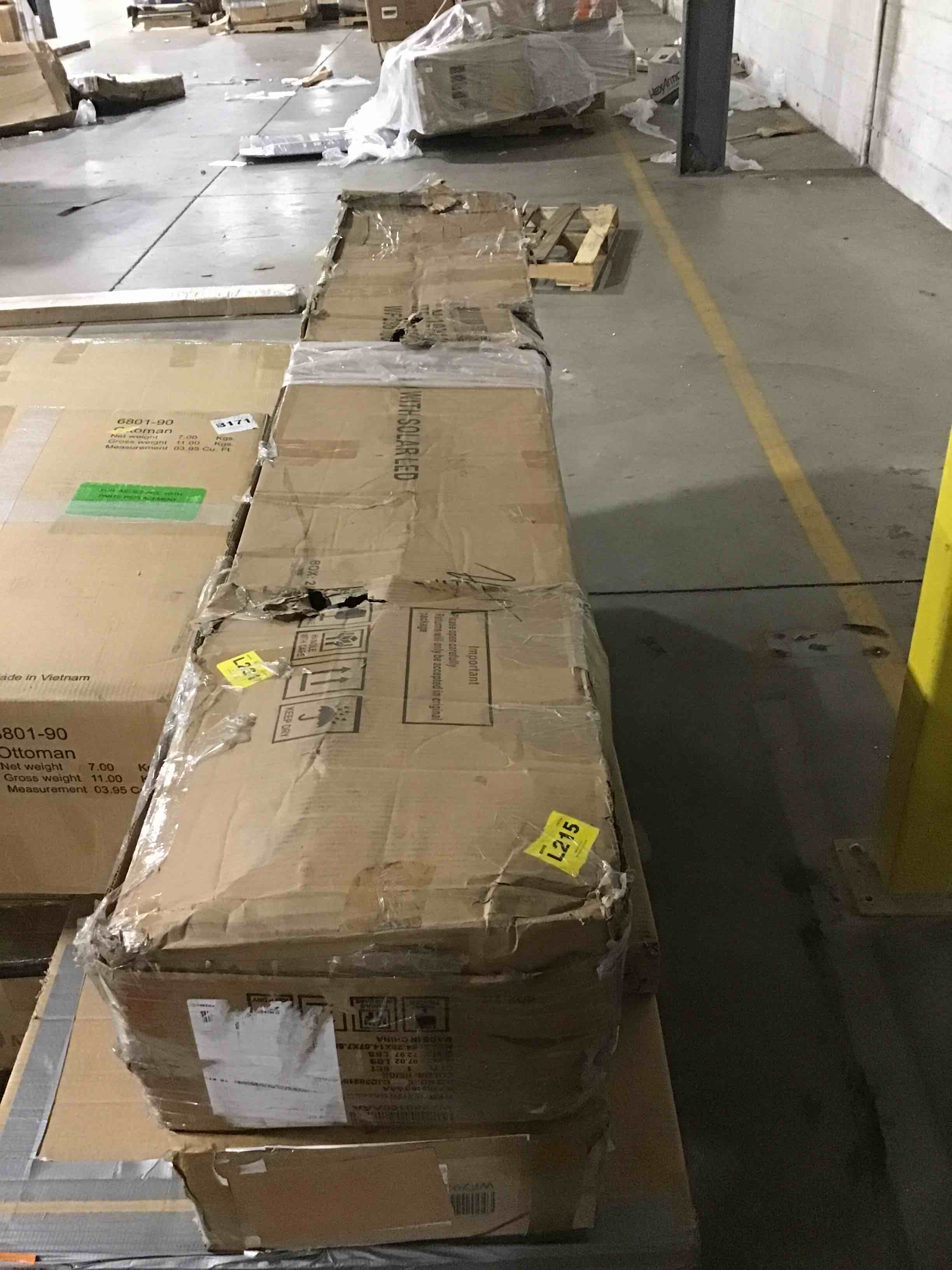https://s3.amazonaws.com/lotting-images-prod/bidfta/RED4233114_1687453958085.jpeg