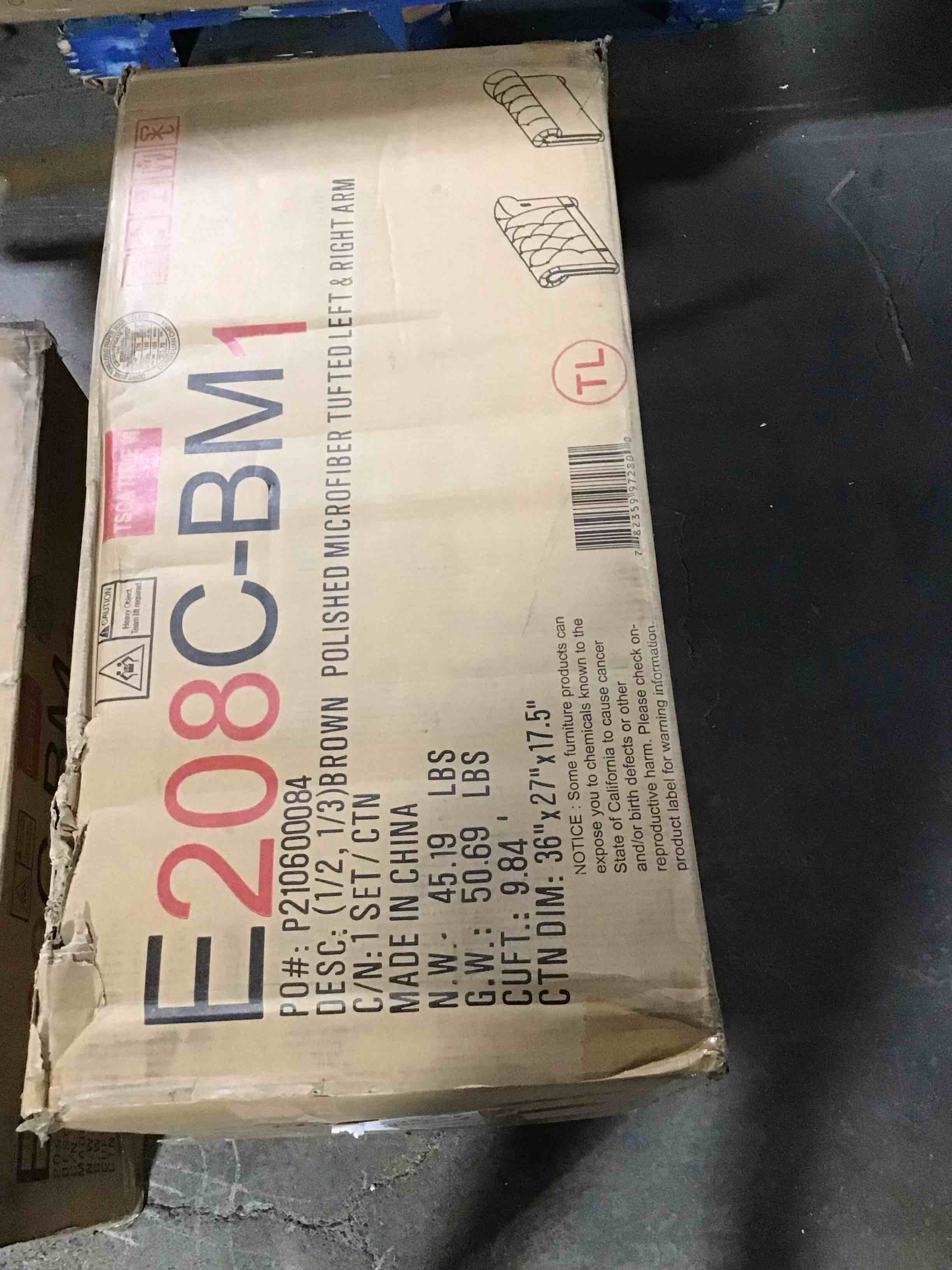 https://s3.amazonaws.com/lotting-images-prod/bidfta/RED4233239_1687954666451.jpeg